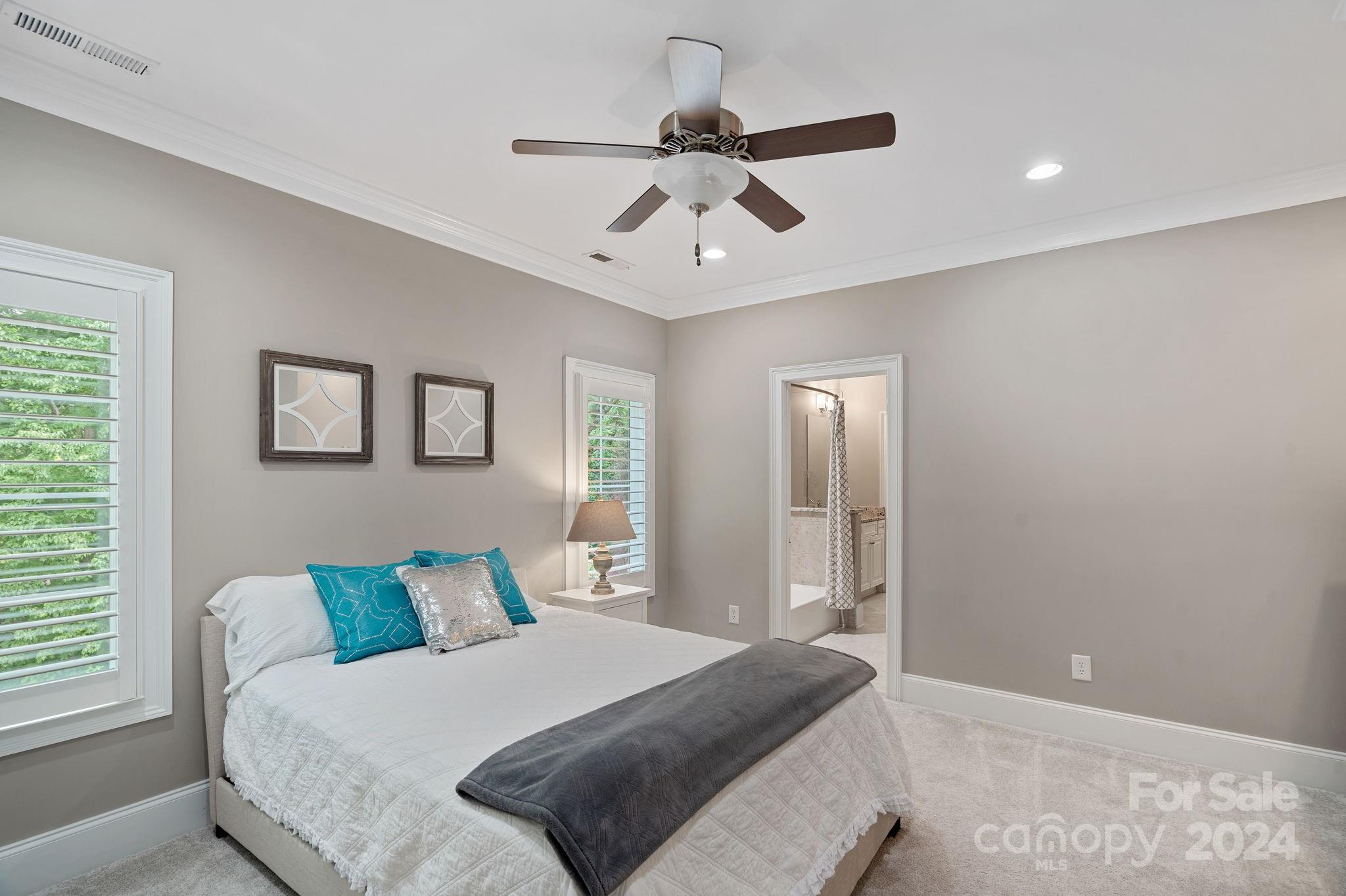 Royal Oaks - Residential