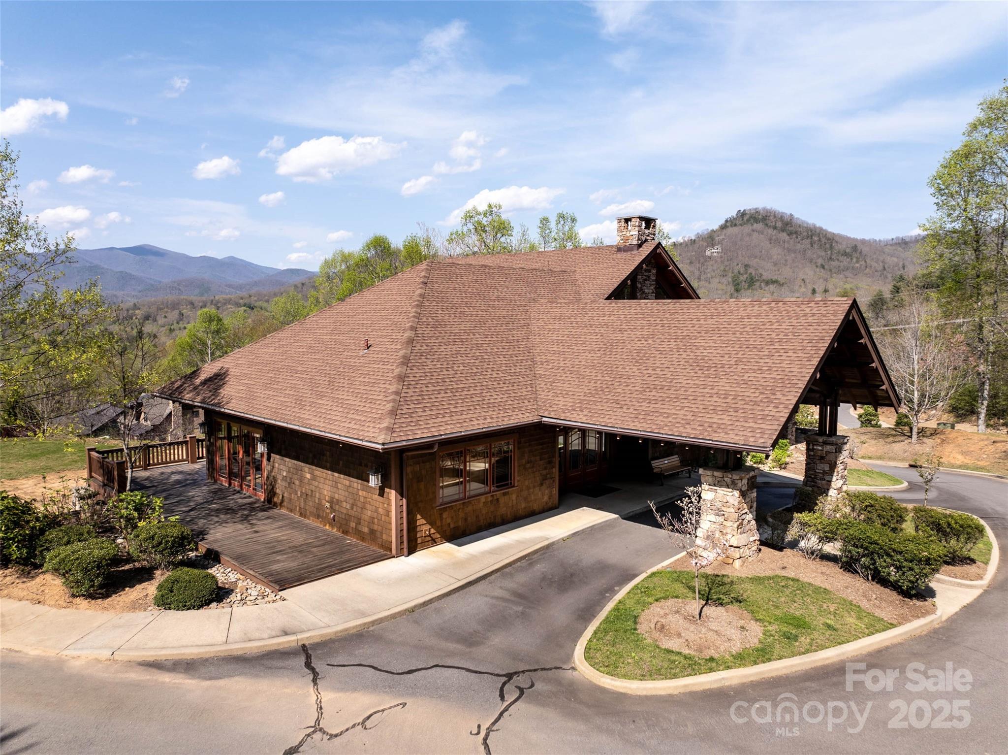 The Settings Of Black Mountain - Land