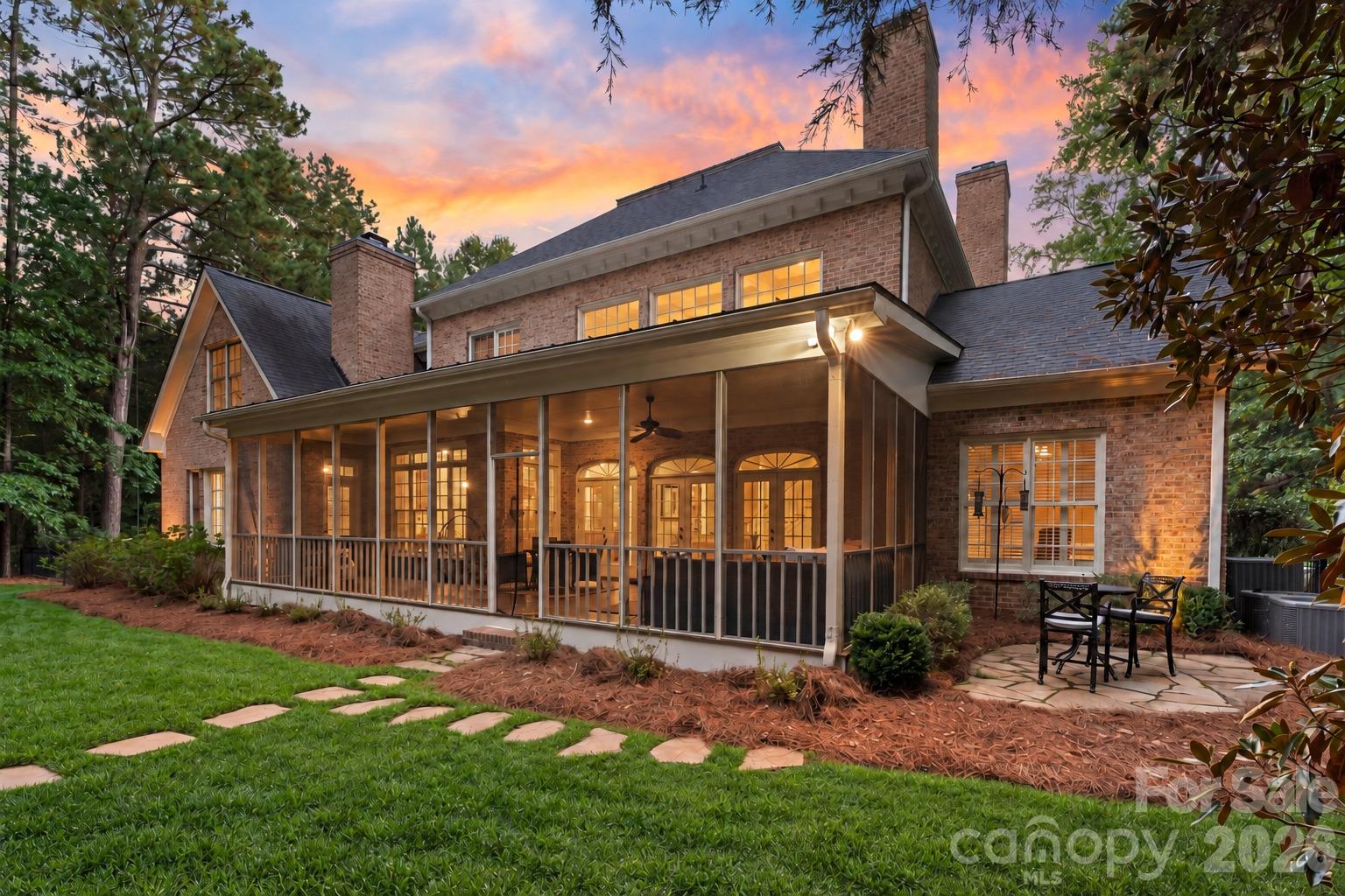 8500 Broxburn Lane