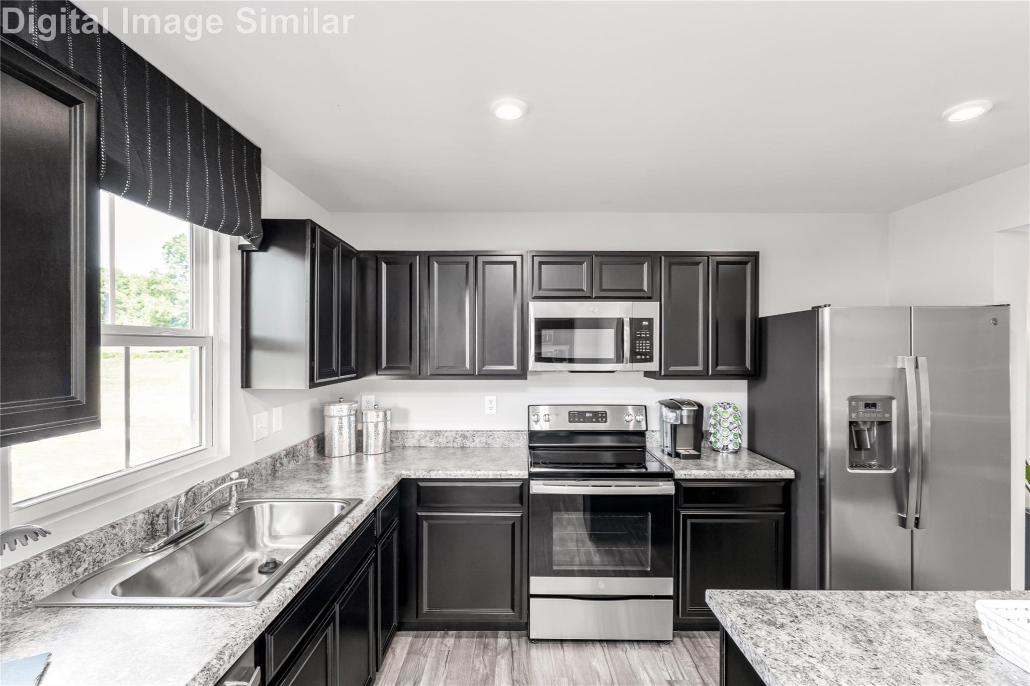 8027 Sinnet Place