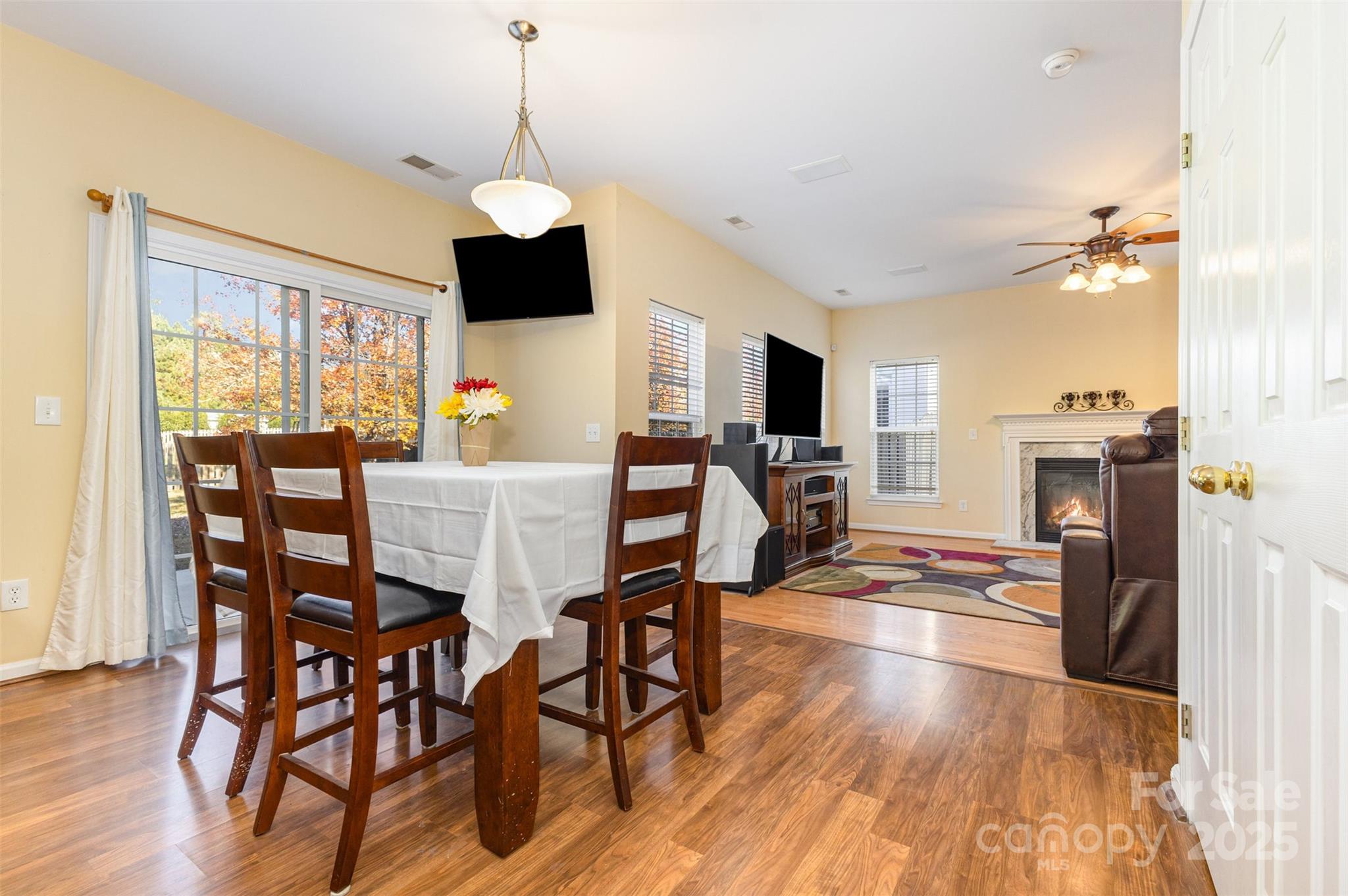 4149 Autumn Cove Drive