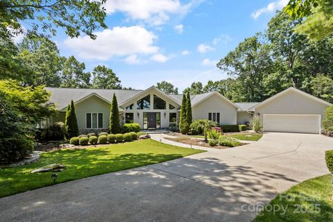 101 Beckwood Court Flat Rock NC 28731