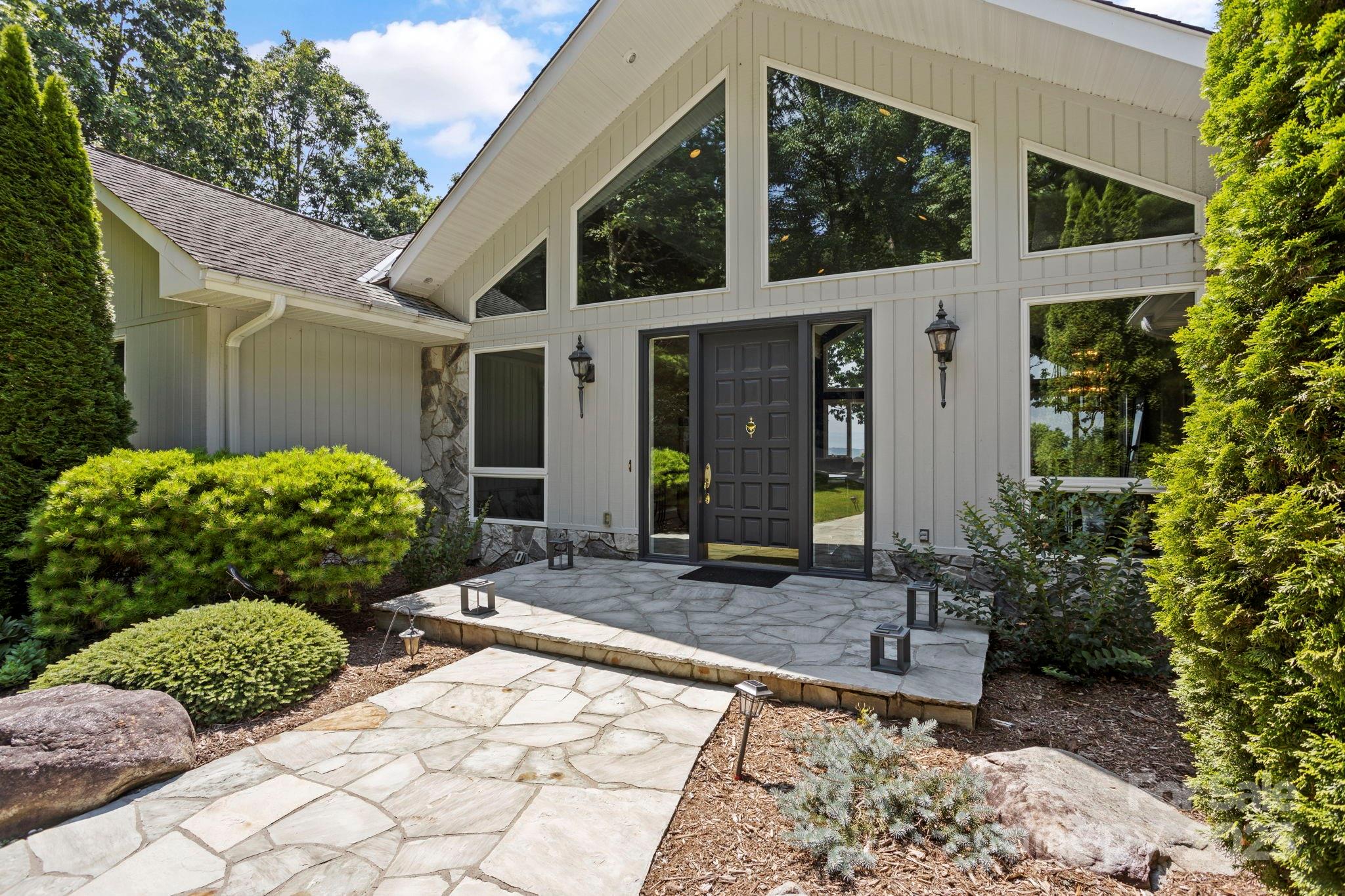 101 Beckwood Court