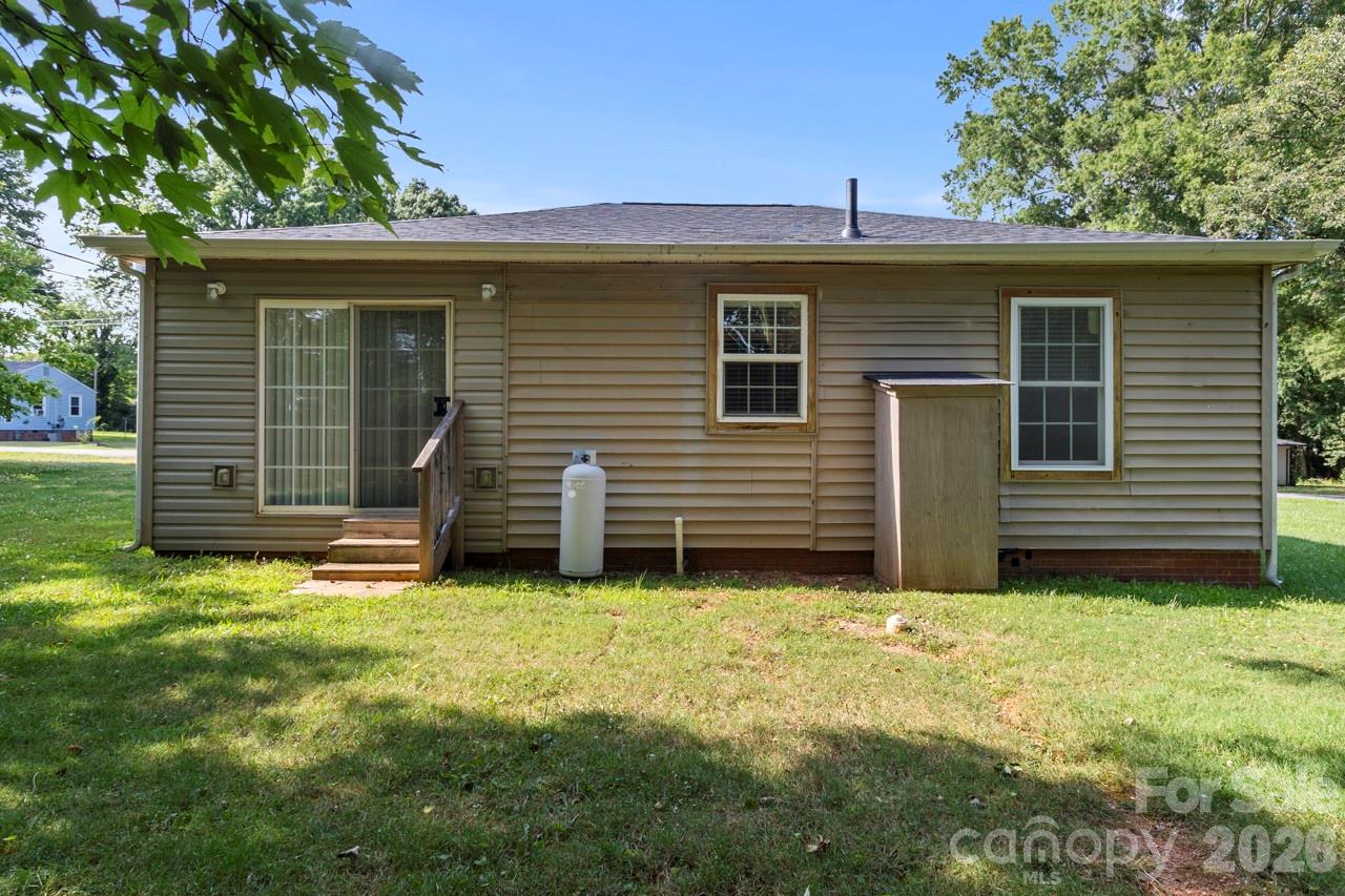 2224 Catawba Heights