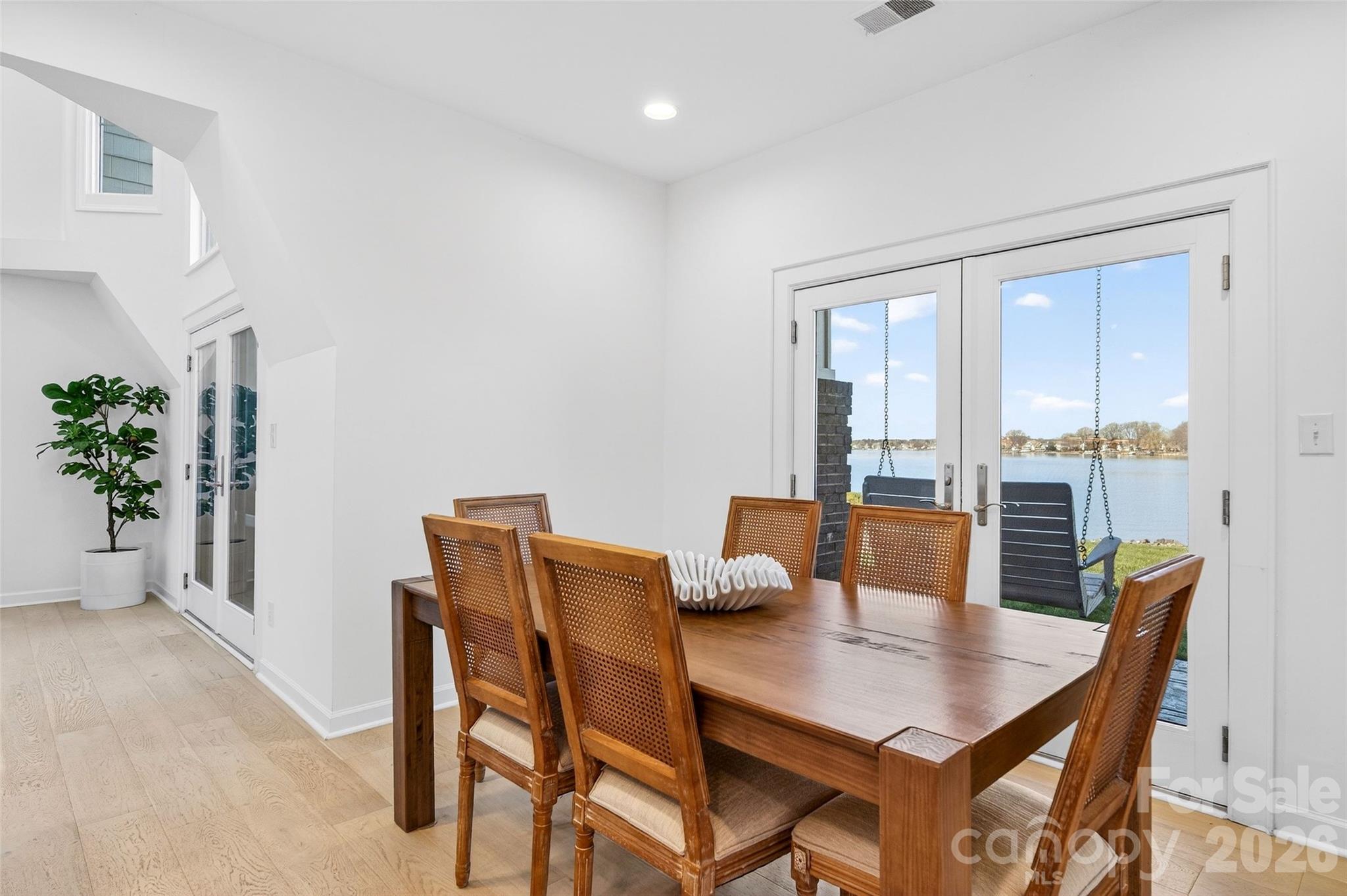 Vineyard Point - Residential