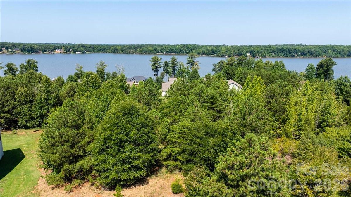 11222 Island View Lane, Lancaster, SC, 29720