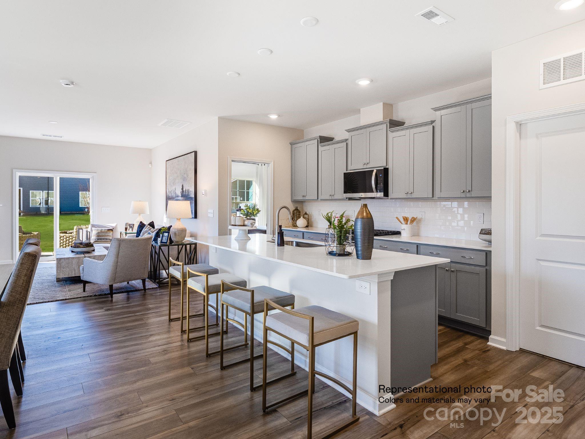 1614 Swallow Tail Drive