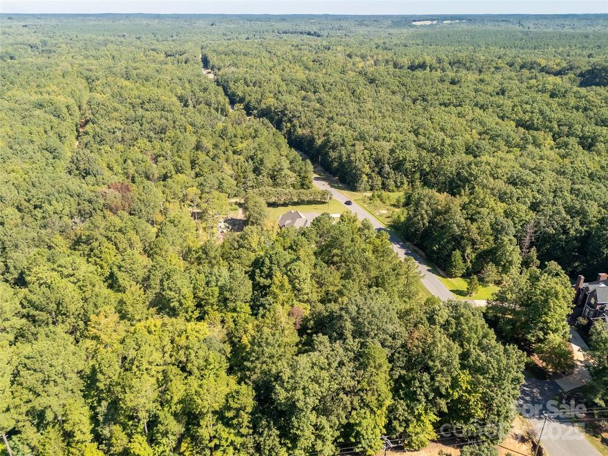 Beautiful wooded lot in Greyfox Estates. Great location on north end of Lancaster. Close to 521. No HOA. Ready to build your dream home! Septic Report is available.3200 Sqft min to build.