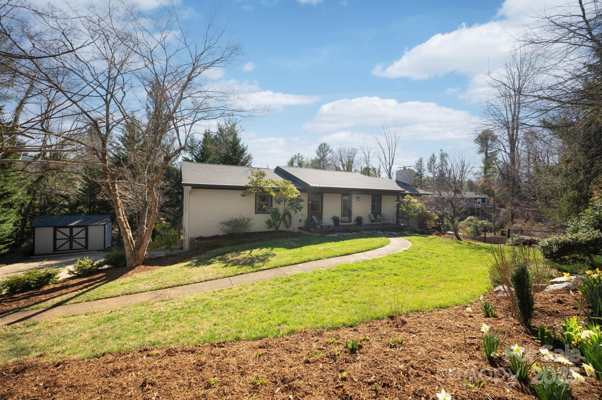 36 Brookcliff Drive
