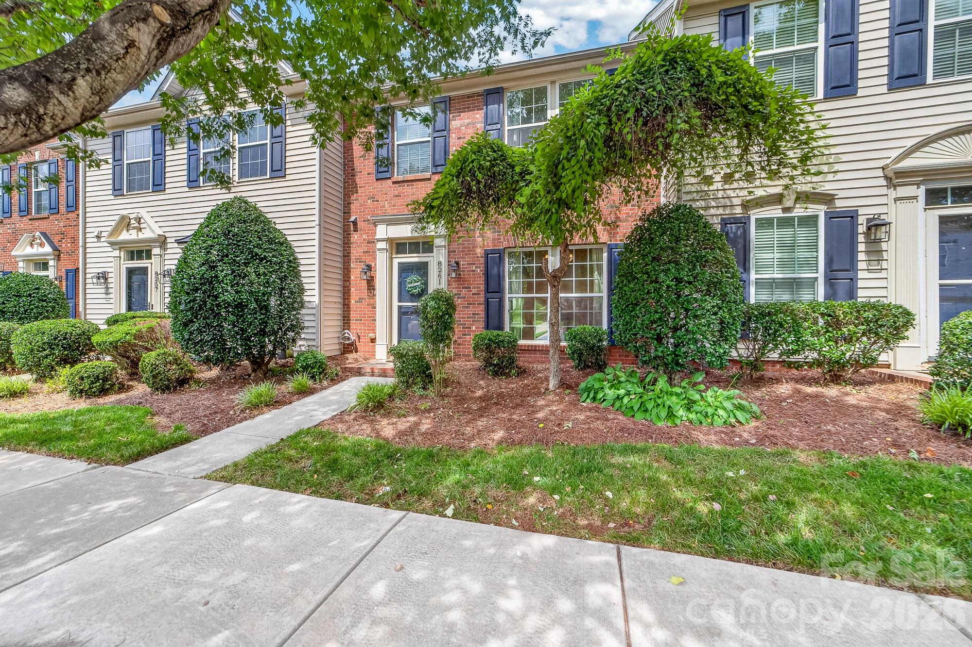 8261 Bridgegate Drive