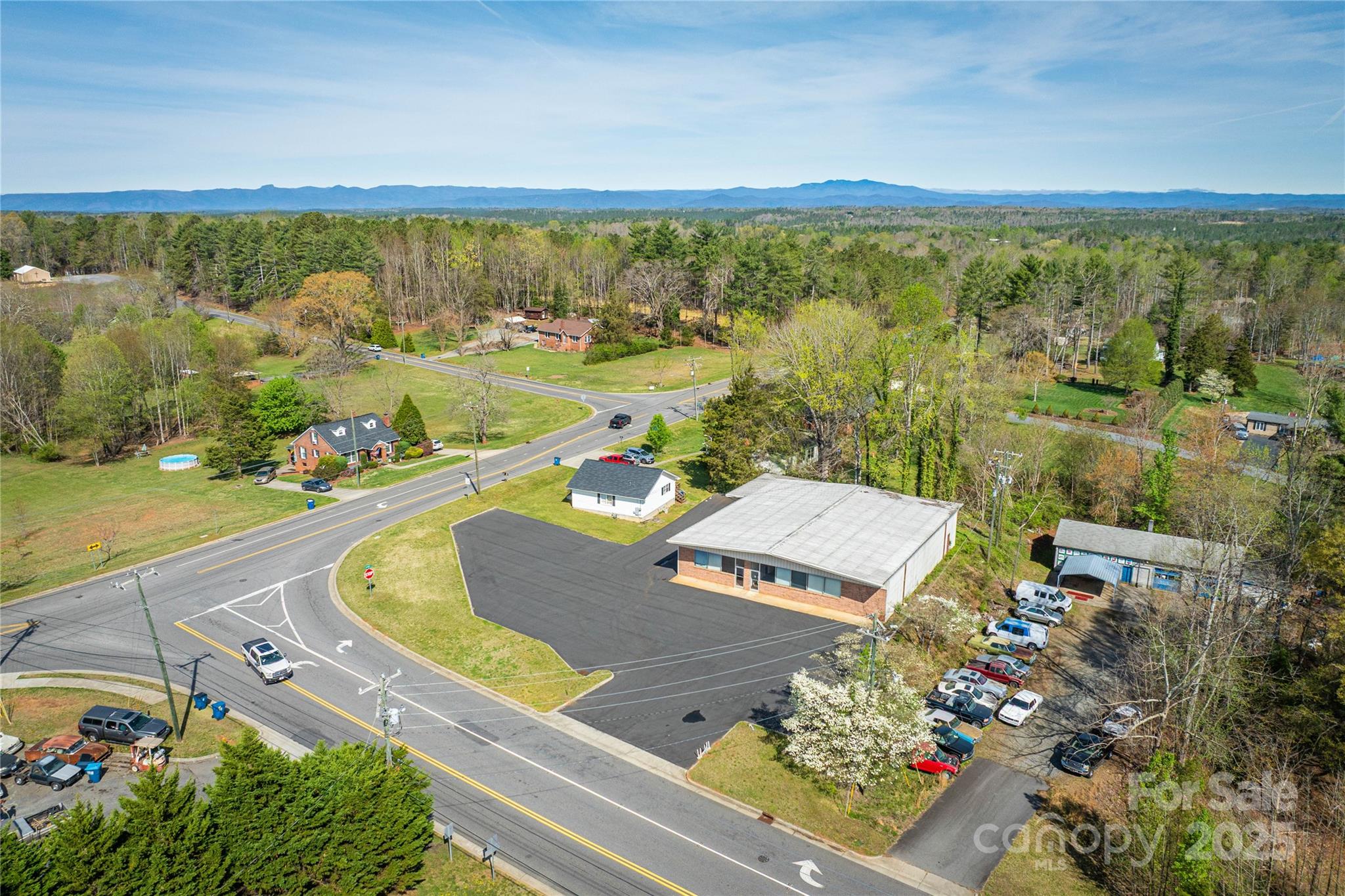 103 Lovelady Road NE