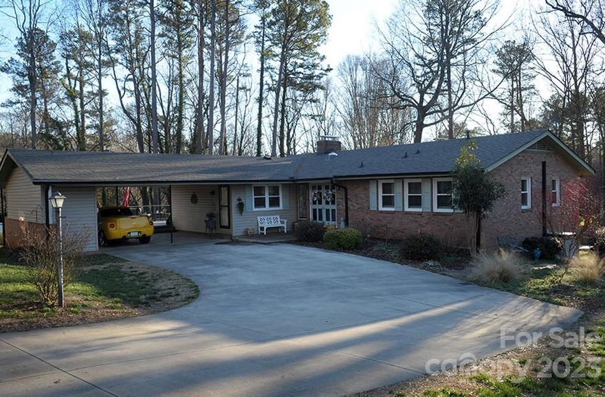 Lovely 5BR-3BA home presented in Eagle Heights and sitting on .81 of an acre in a cul-de-sac! Close proximity to downtown Salisbury, The Country Club of Salisbury, medical, and shopping!! Updated kitchen with large island, new dishwasher (2 years old), new stove (1 year old) and soft close cabinetry. Basement offers excellent space for entertaining, kids playroom, recreational space, etc.. Beautiful fireplace with new gas logs in main living room. Many updates including: new chimney cap with flashing, new attic fan, new siding & roof on garage in backyard, all new windows, plantation shutters (front & sides), plantation blinds on rear of home, new mini split in downstairs rooms, new sliding glass door in basement, remodeled main bathroom, and new deck! Take a look at this beauty today and make this home yours!