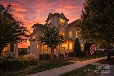 2307 Lochview Street Pineville NC 28134