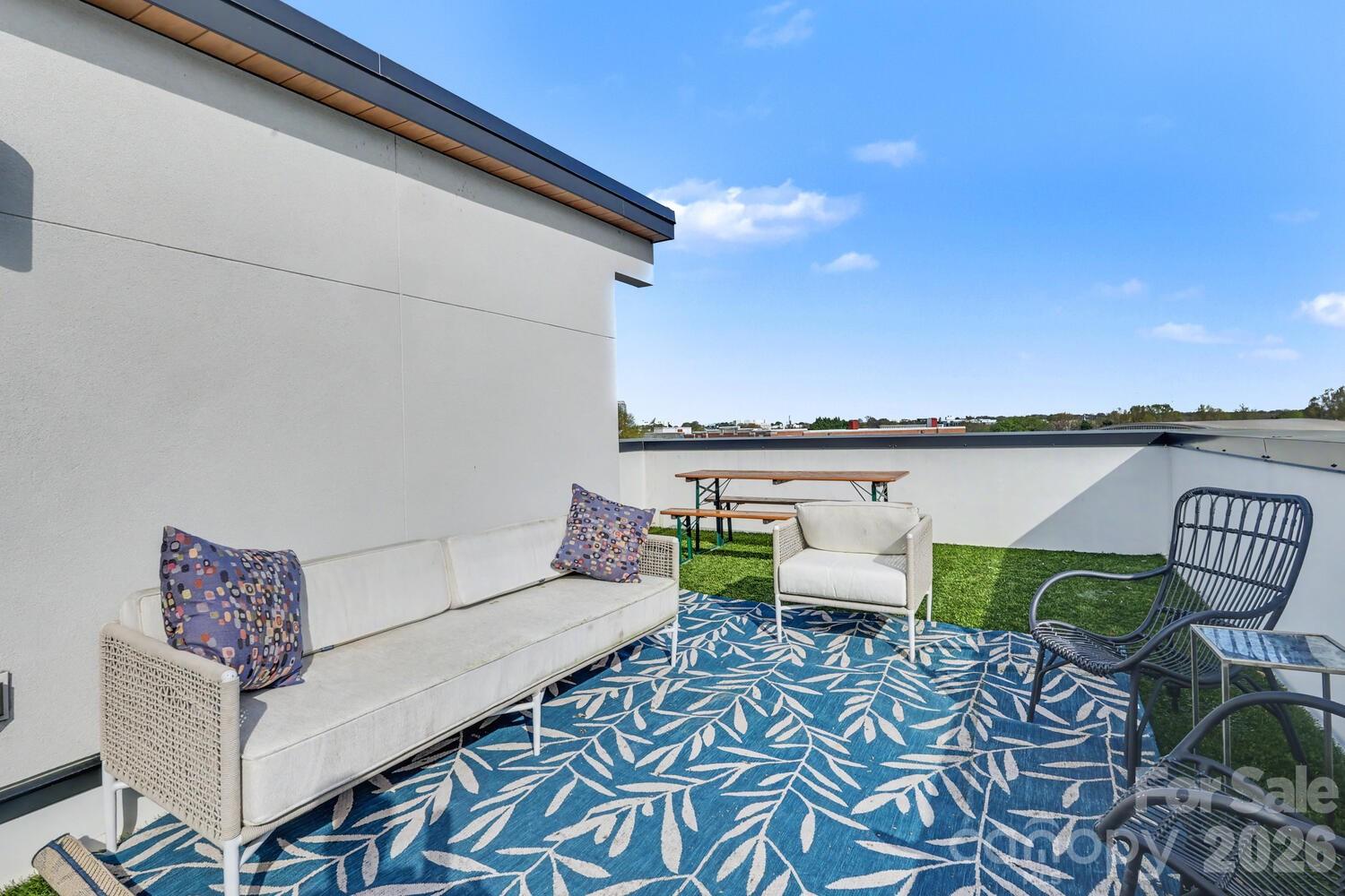 Elizabeth - Residential