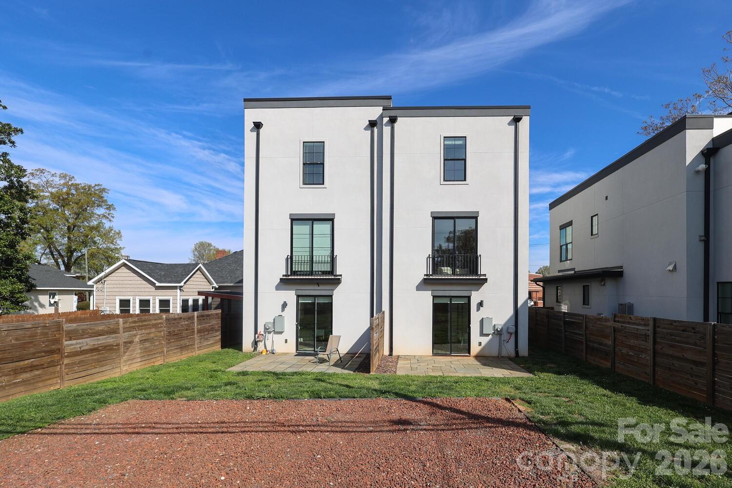 Elizabeth - Residential