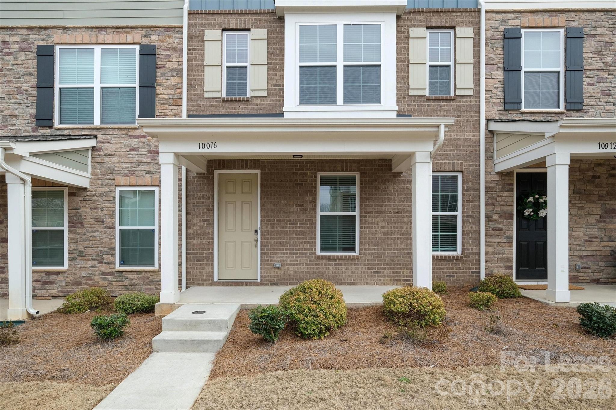 10016 Hemingway Place