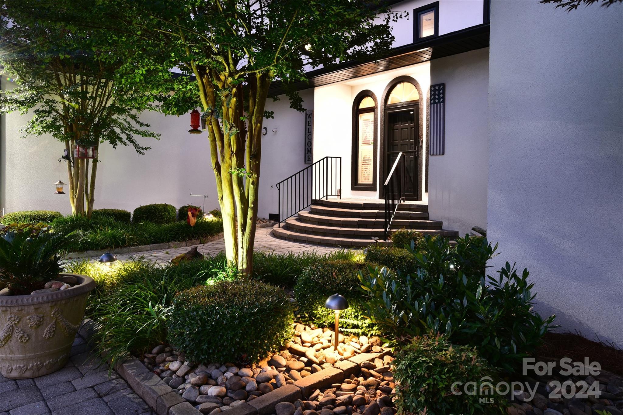 Lakeside - Residential