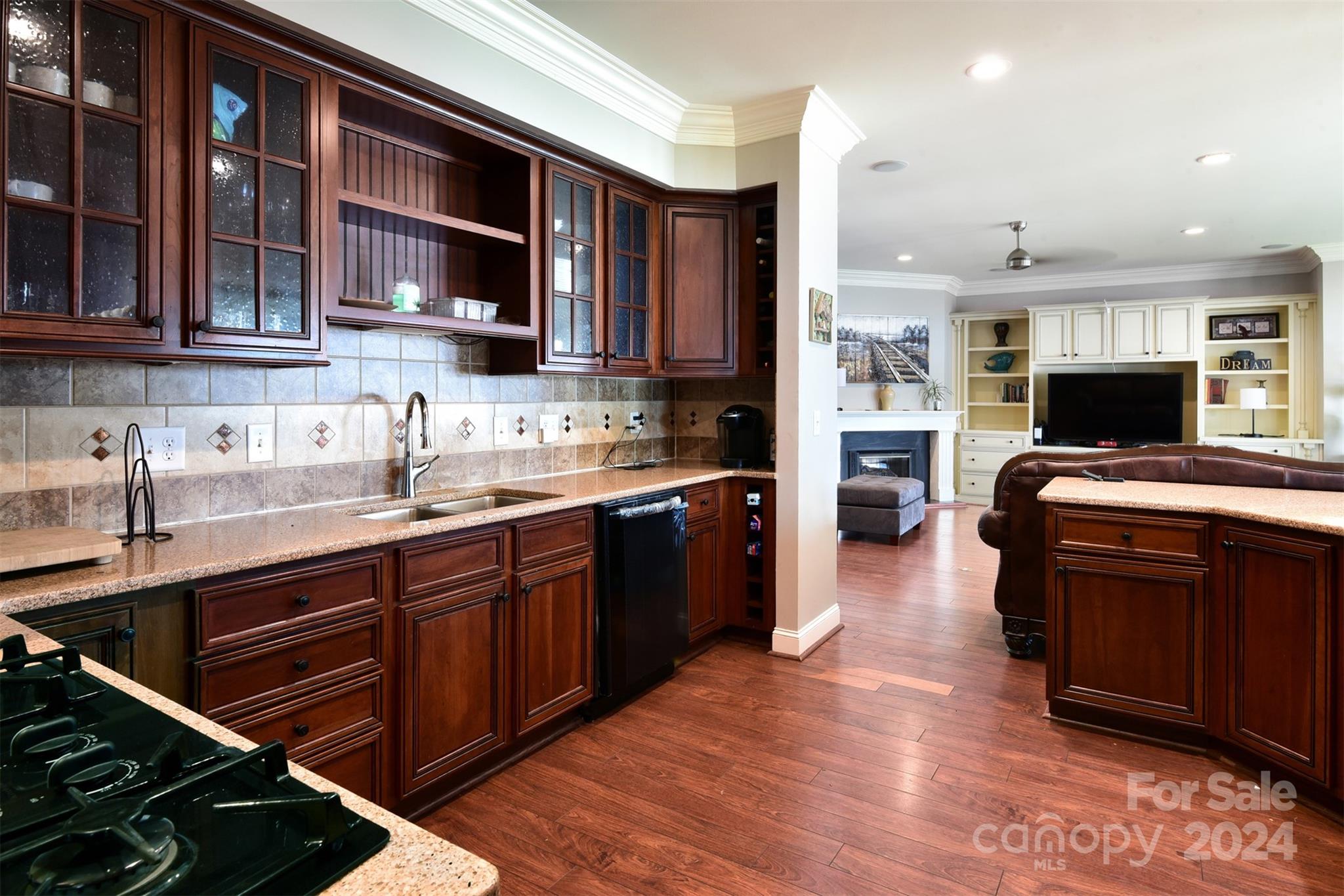 Lakeside - Residential