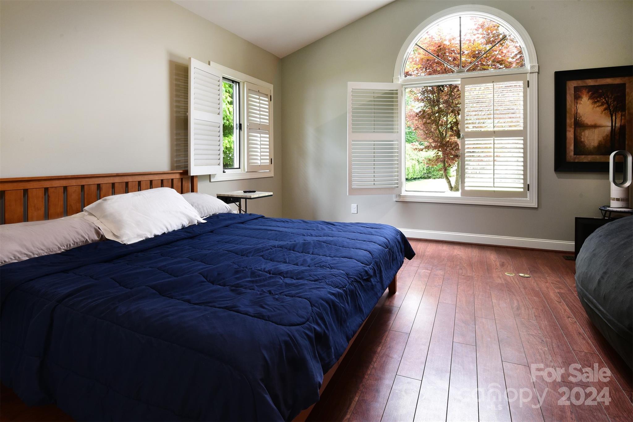 Lakeside - Residential