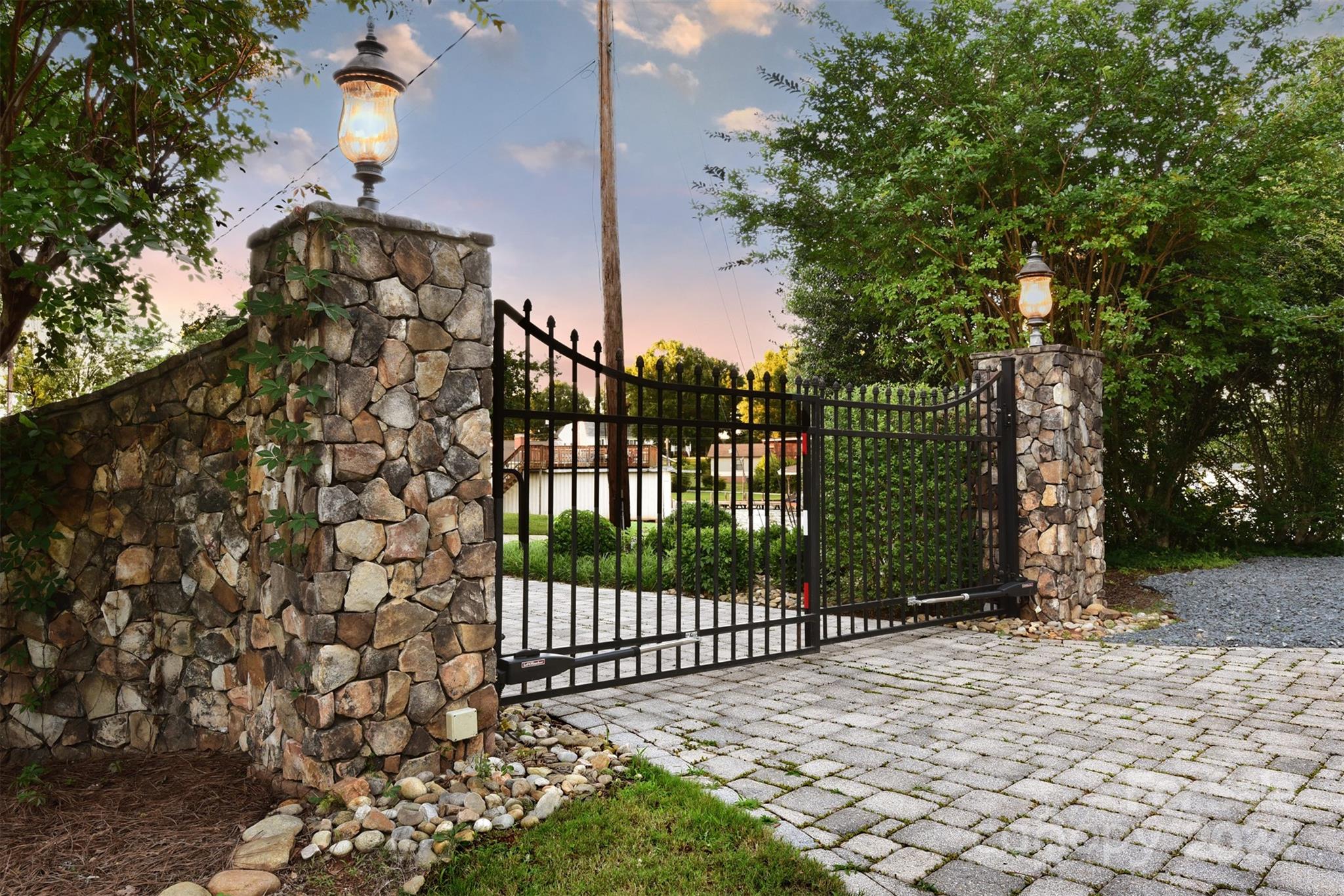 Lakeside - Residential