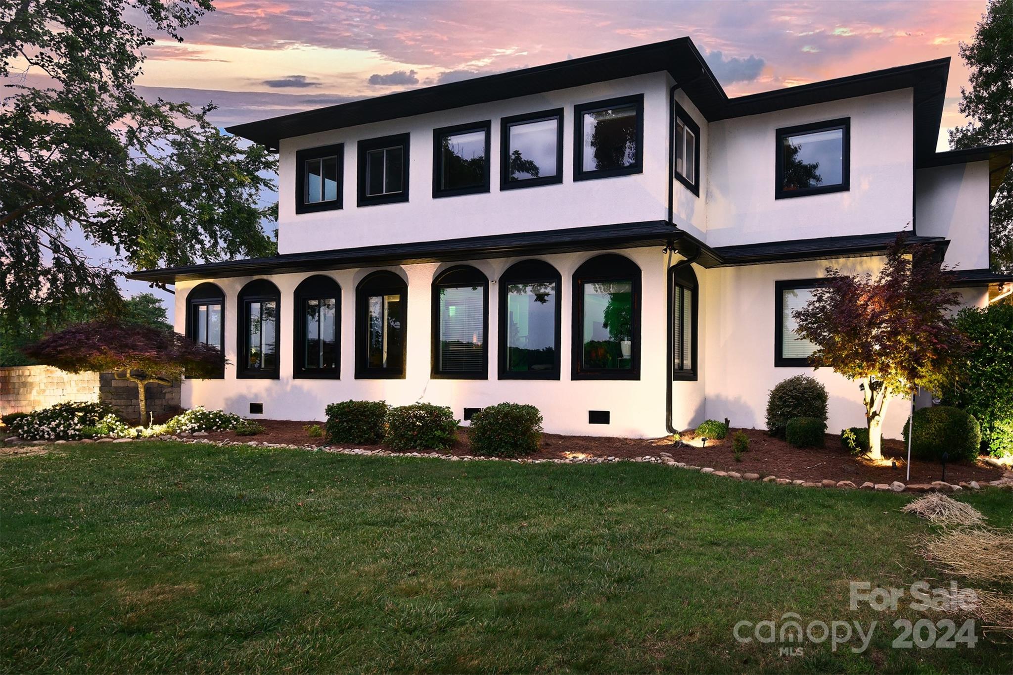 Lakeside - Residential