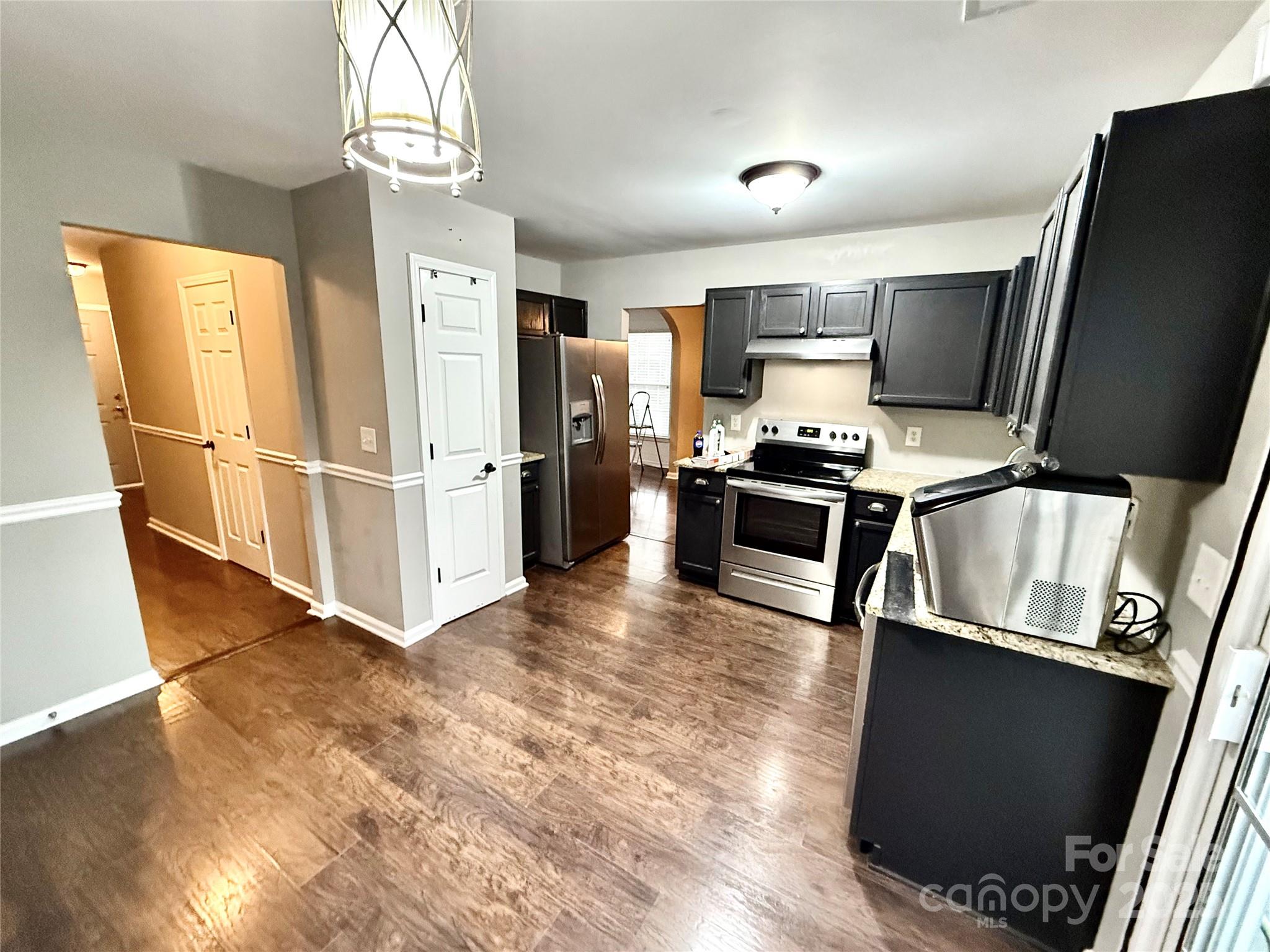 1501 Juniper Hills Lane