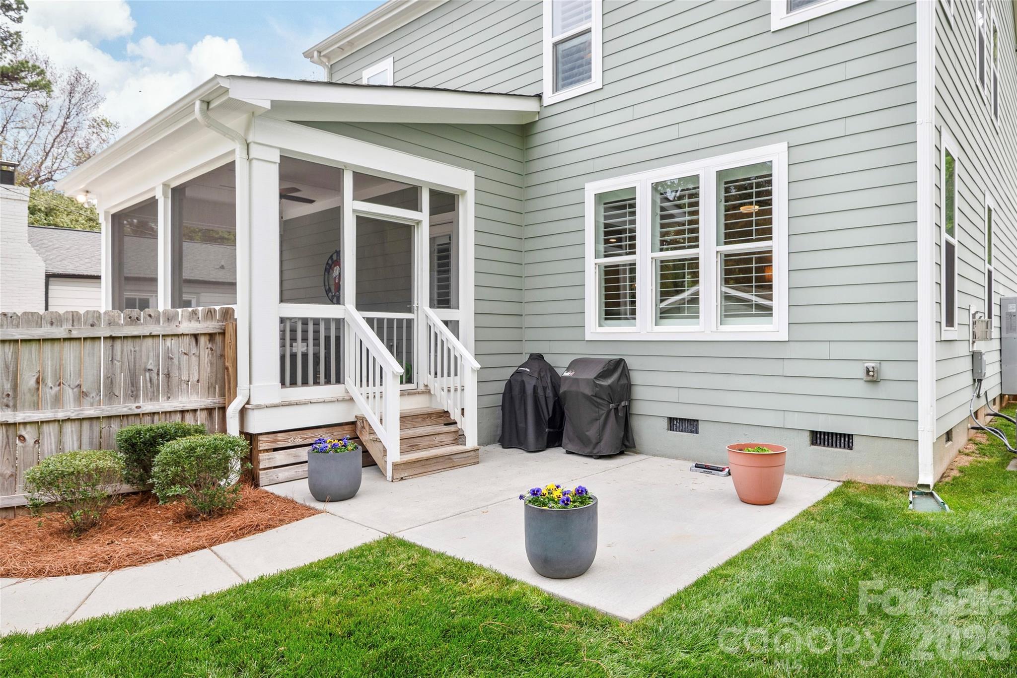 Merry Oaks - Residential