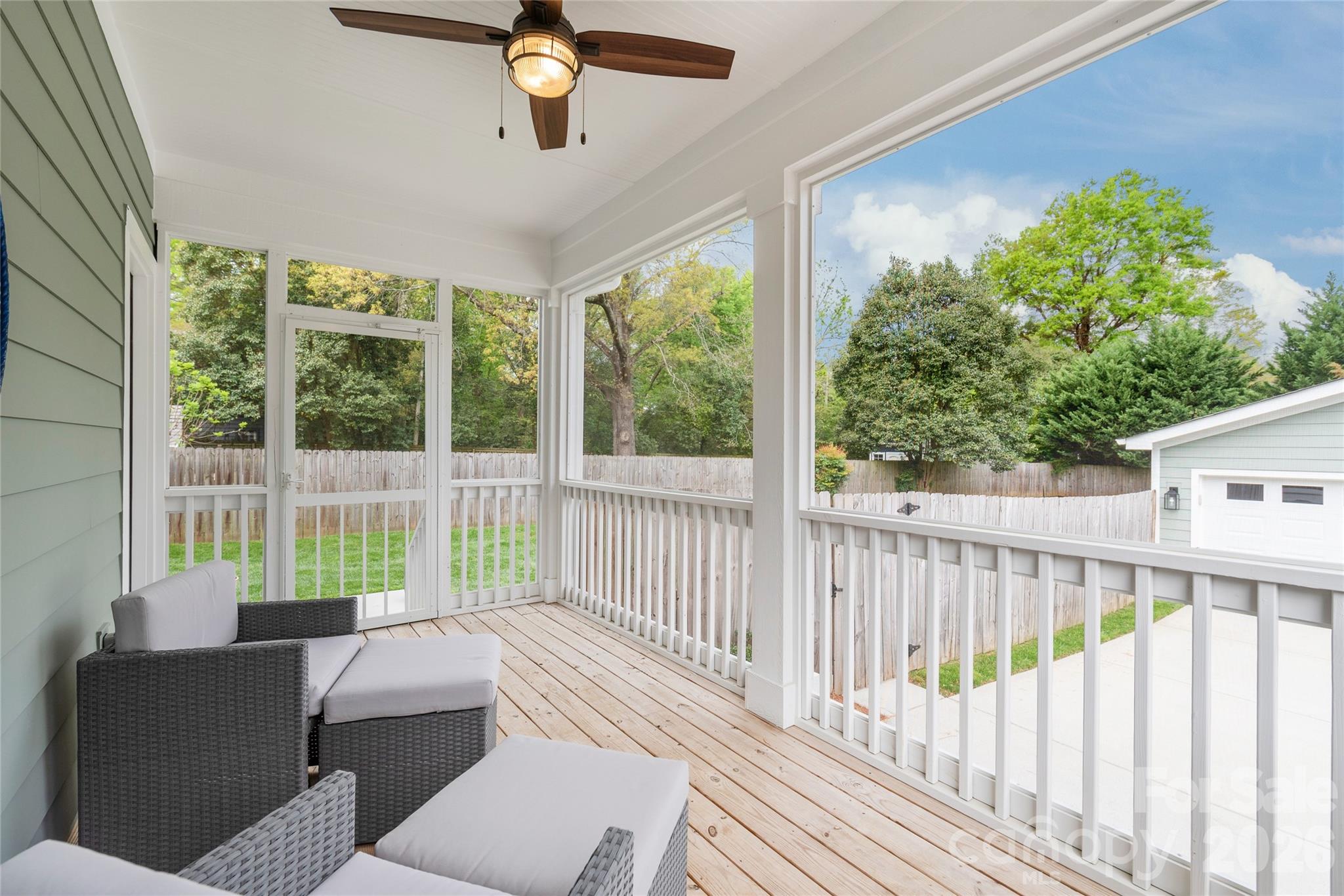 Merry Oaks - Residential