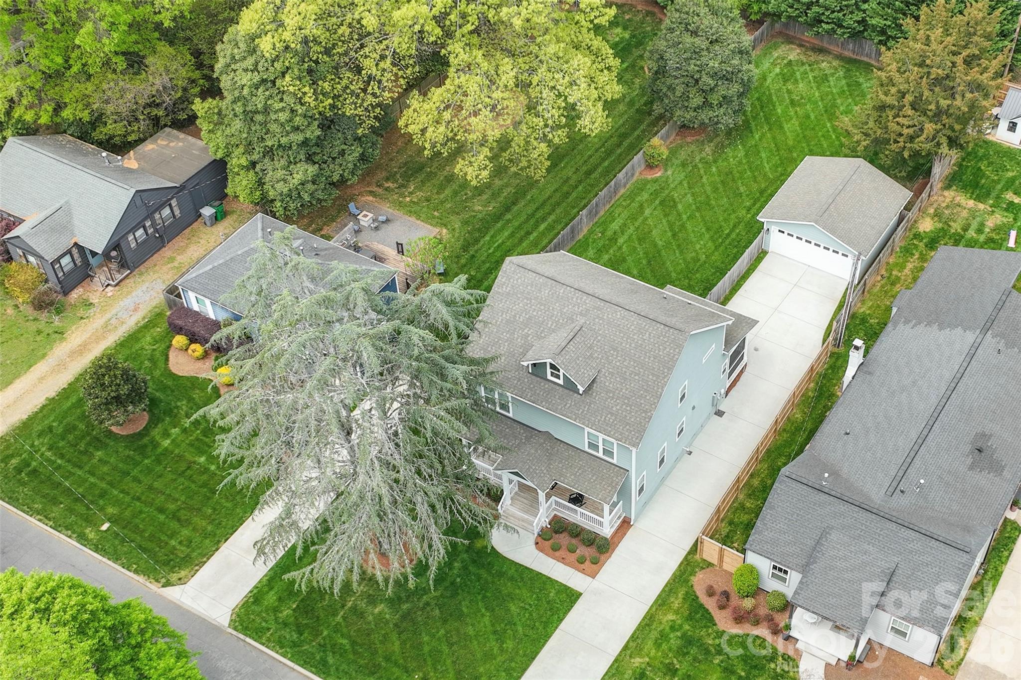 Merry Oaks - Residential