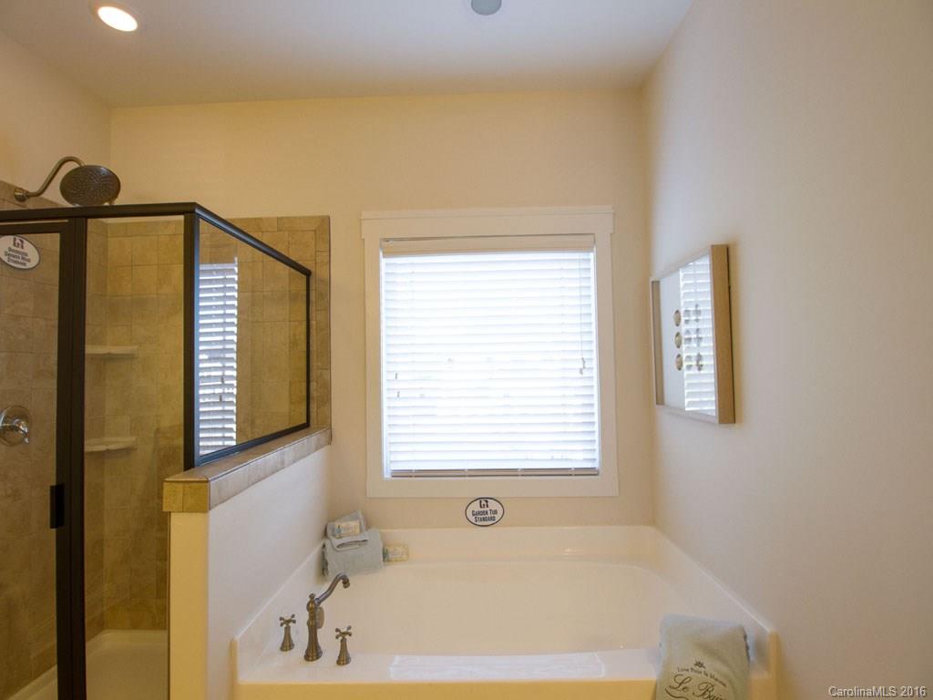 Covington at Lake Norman - Residential