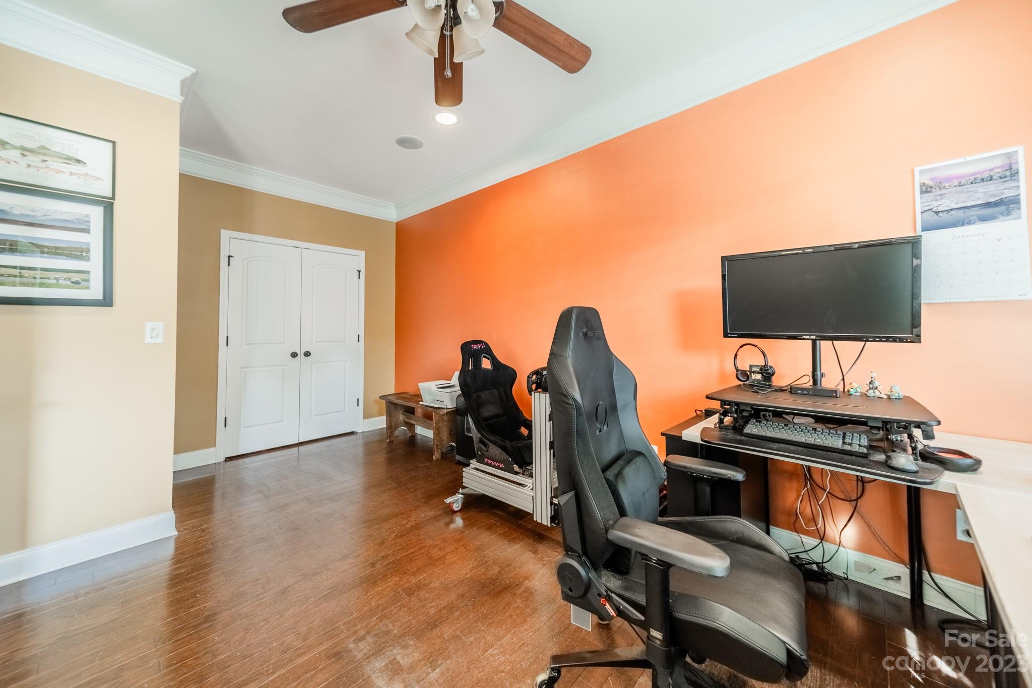 Summers Walk - Residential