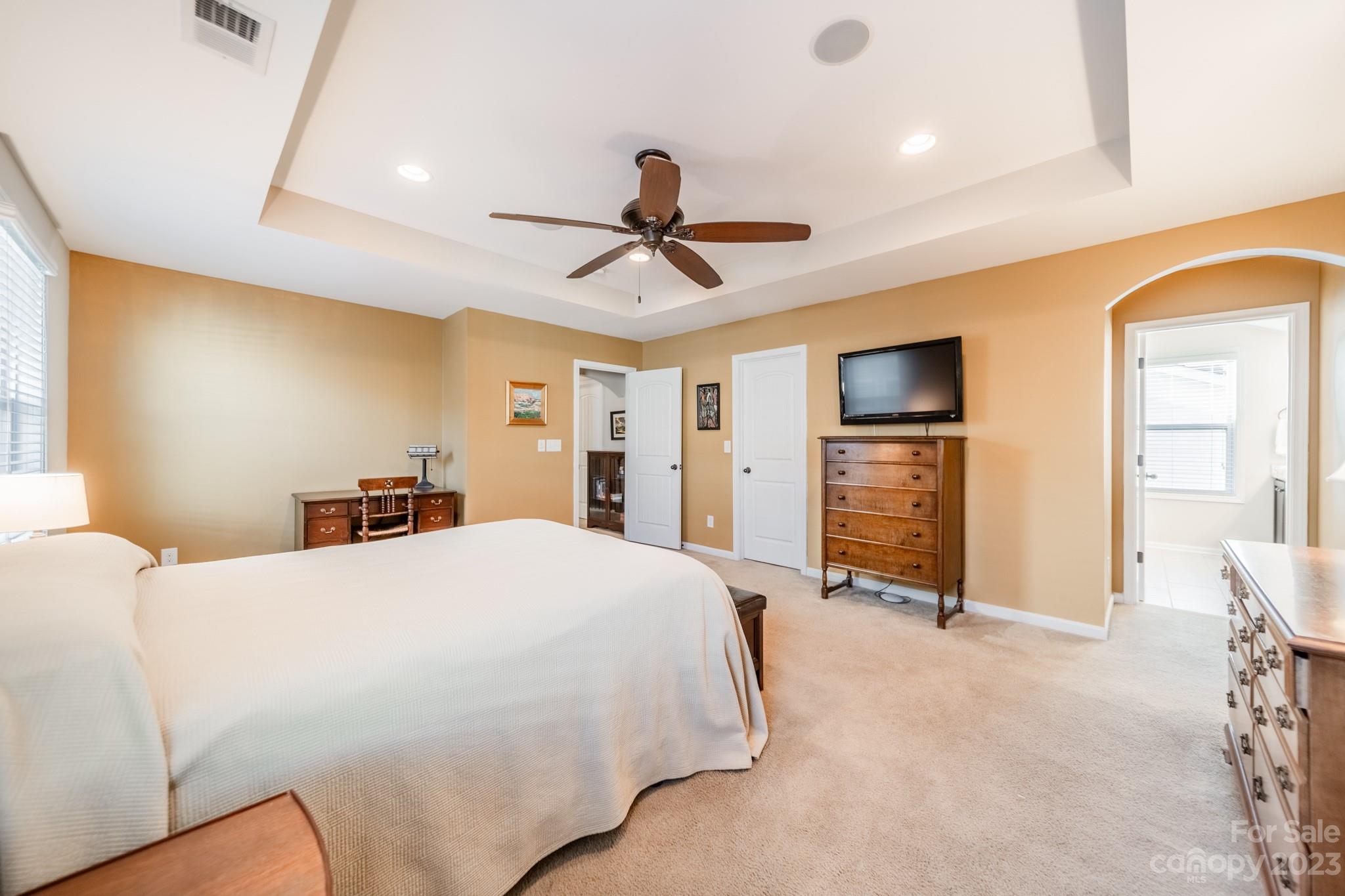 Summers Walk - Residential