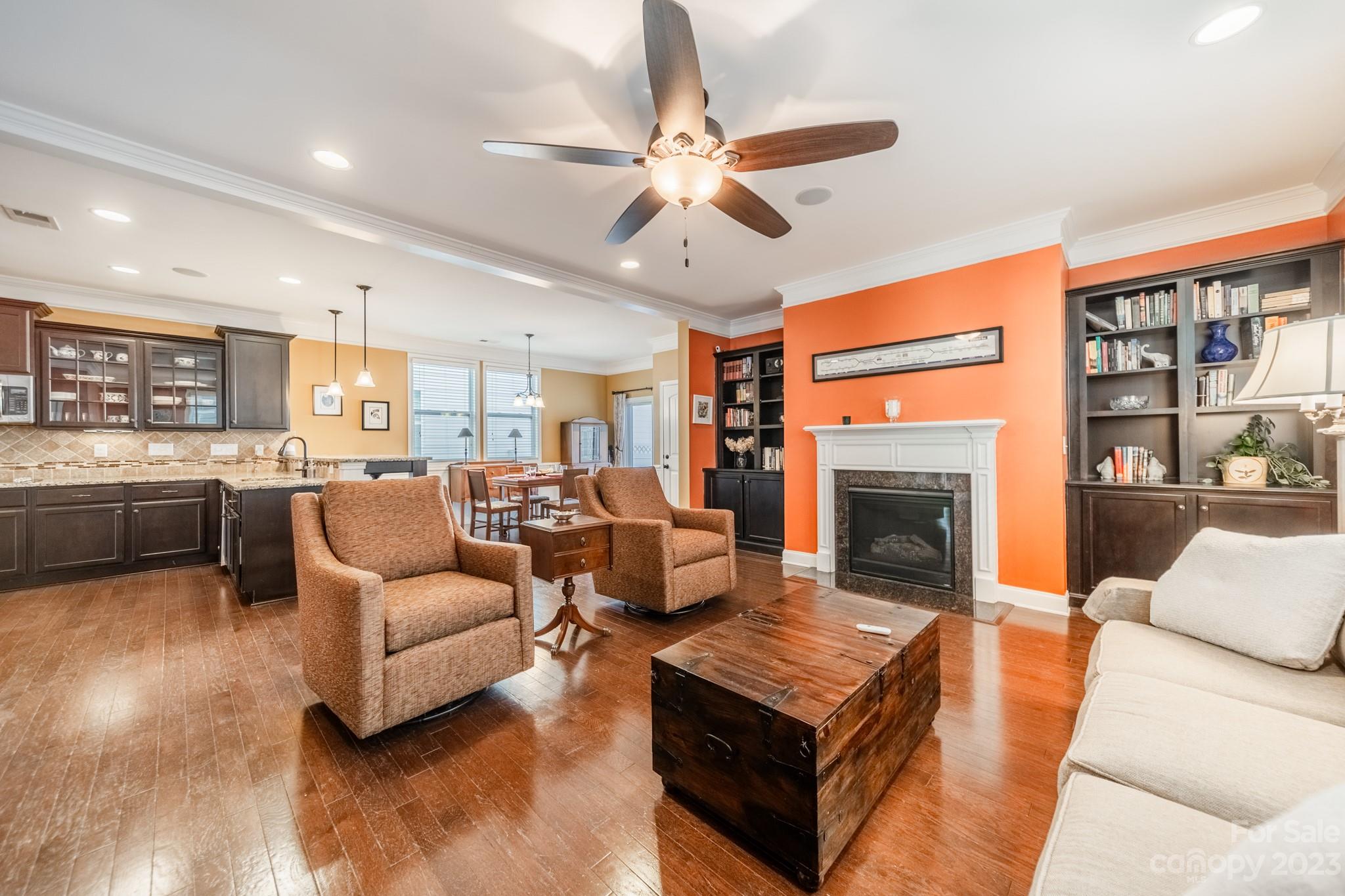 Summers Walk - Residential