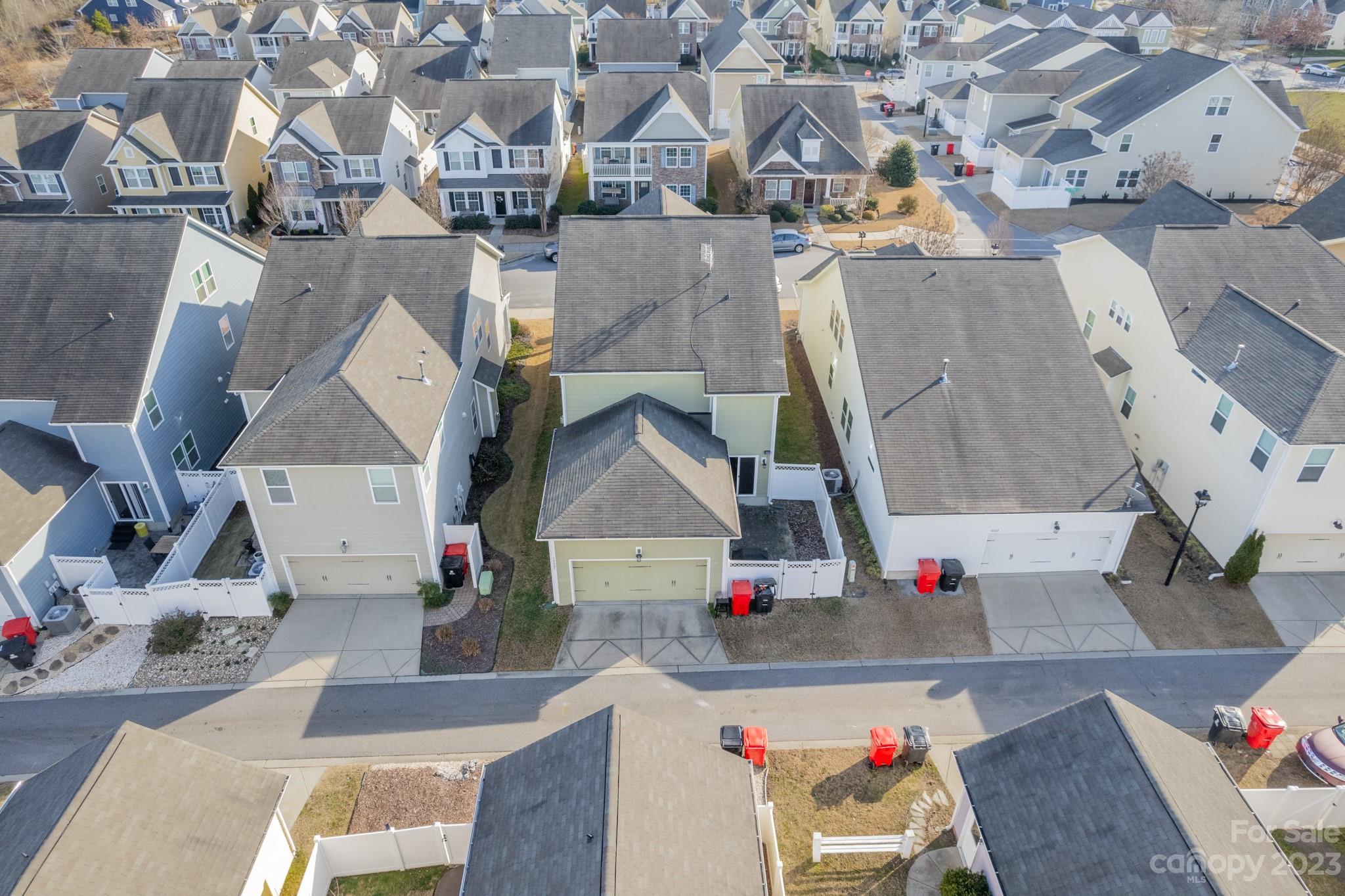 Summers Walk - Residential