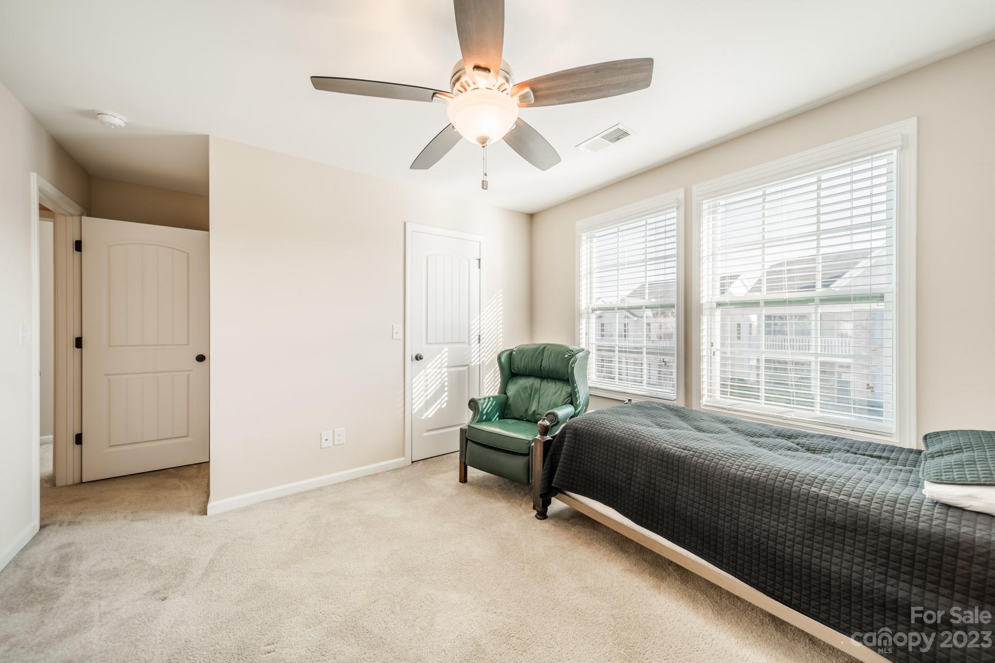 Summers Walk - Residential