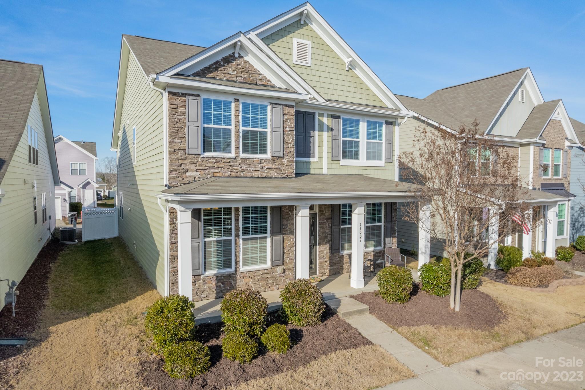 Summers Walk - Residential