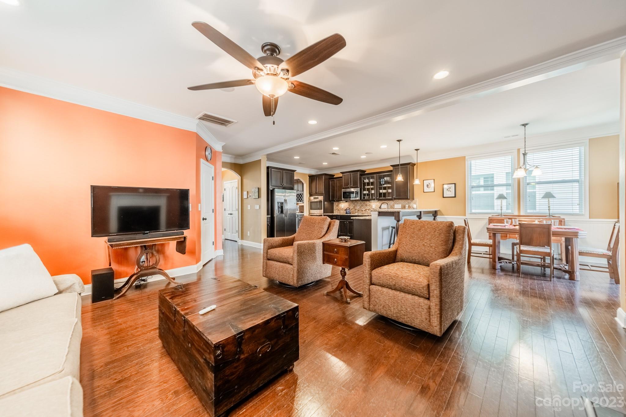 Summers Walk - Residential