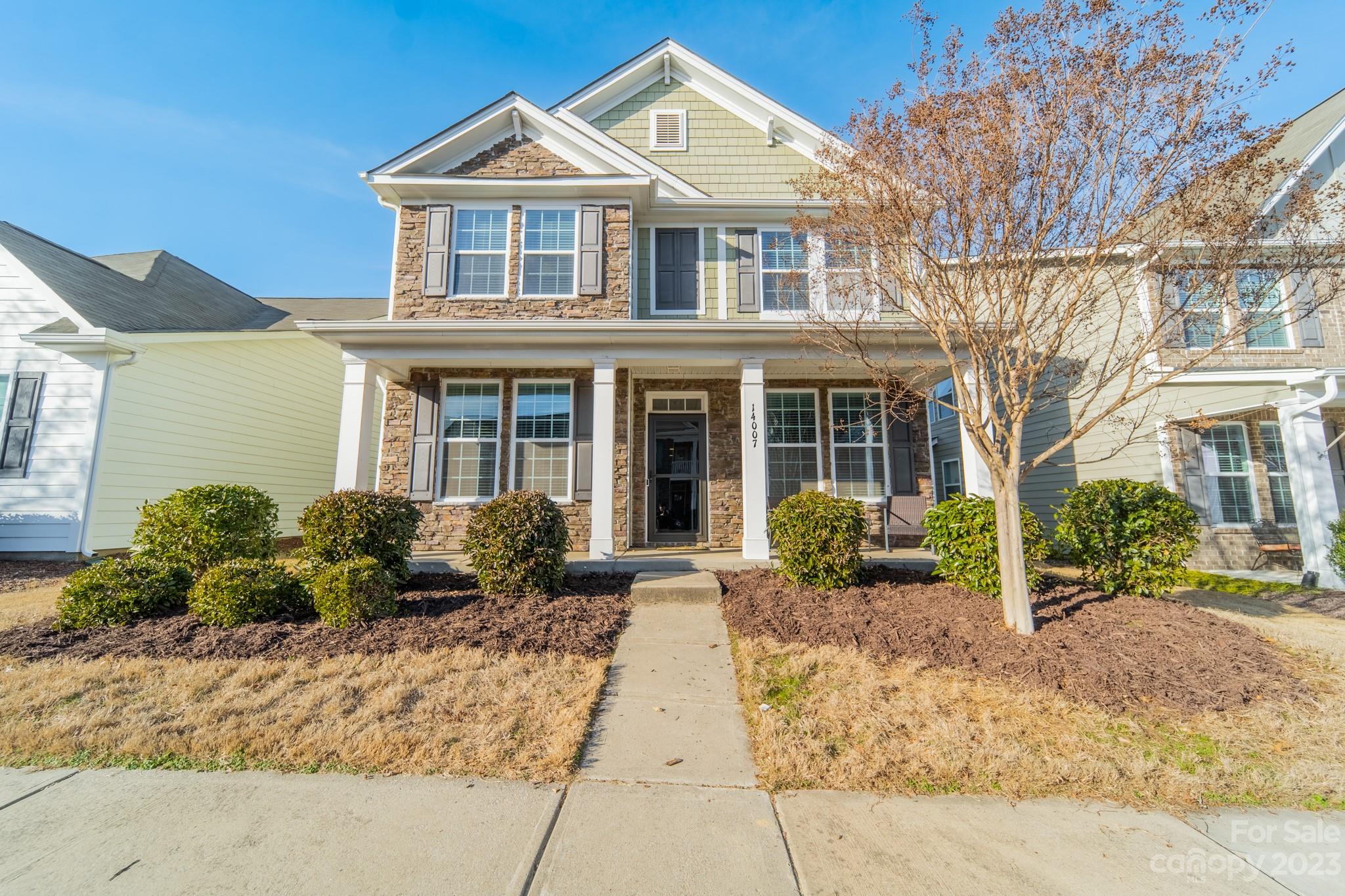 Summers Walk - Residential