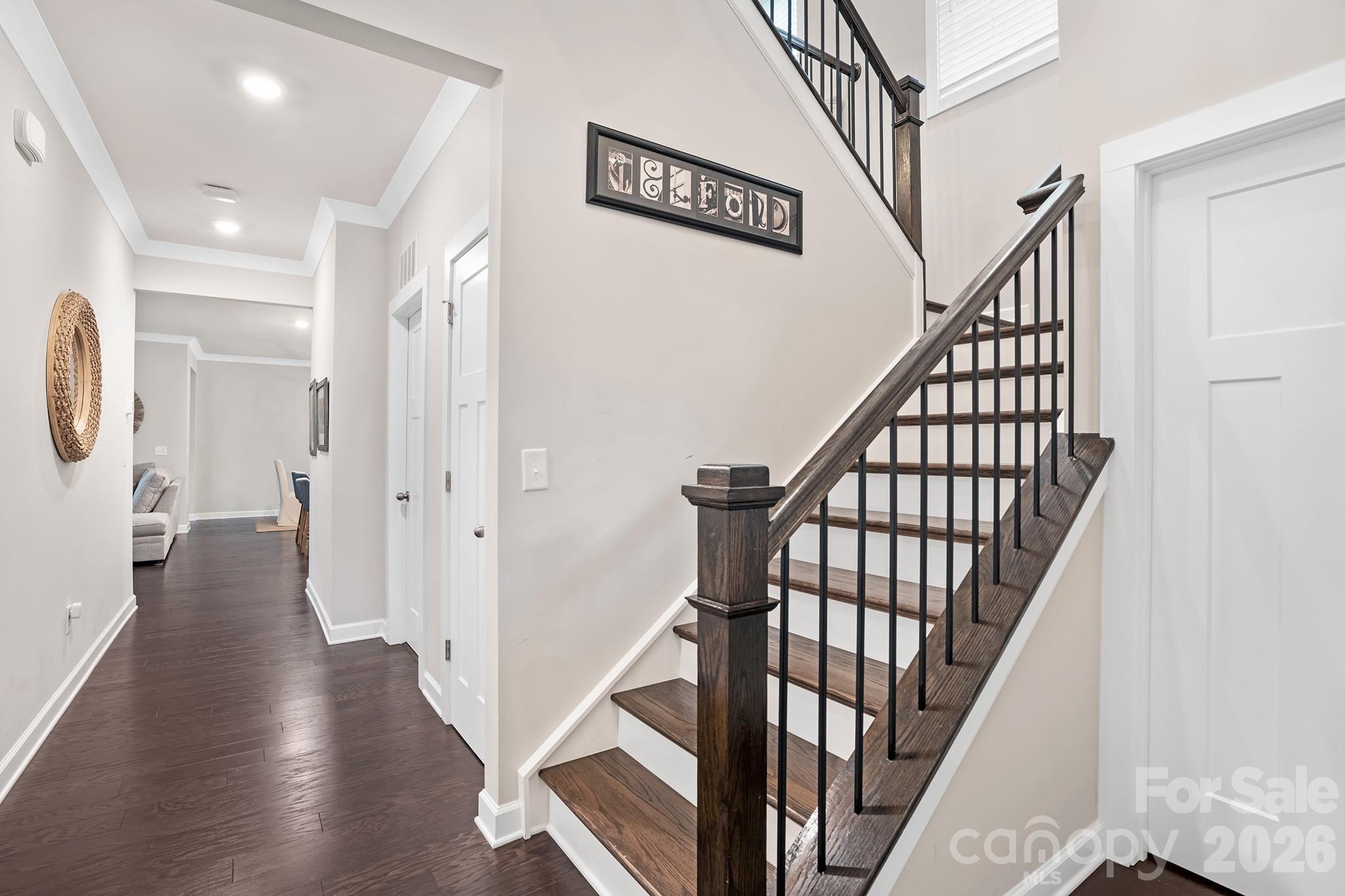 432 Hudson Place