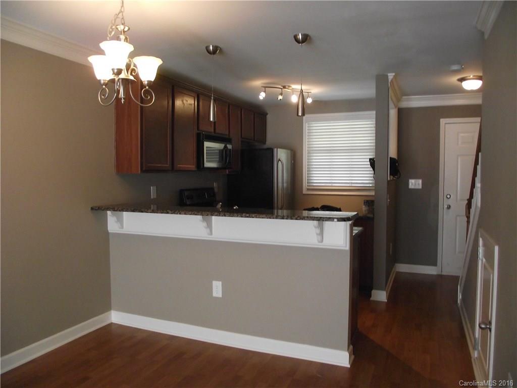 Commonwealth Commons - Residential Lease