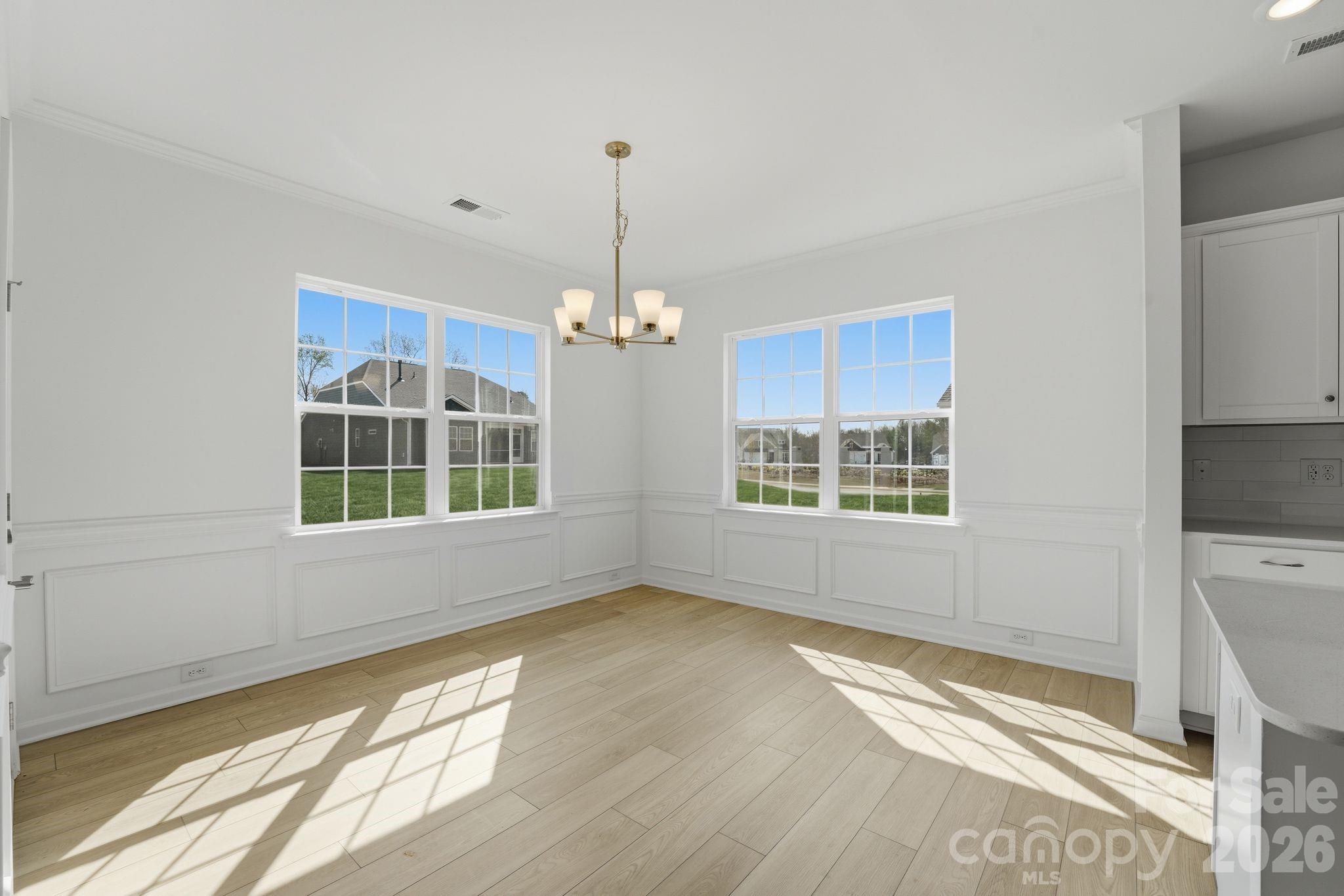 Roselyn - Residential