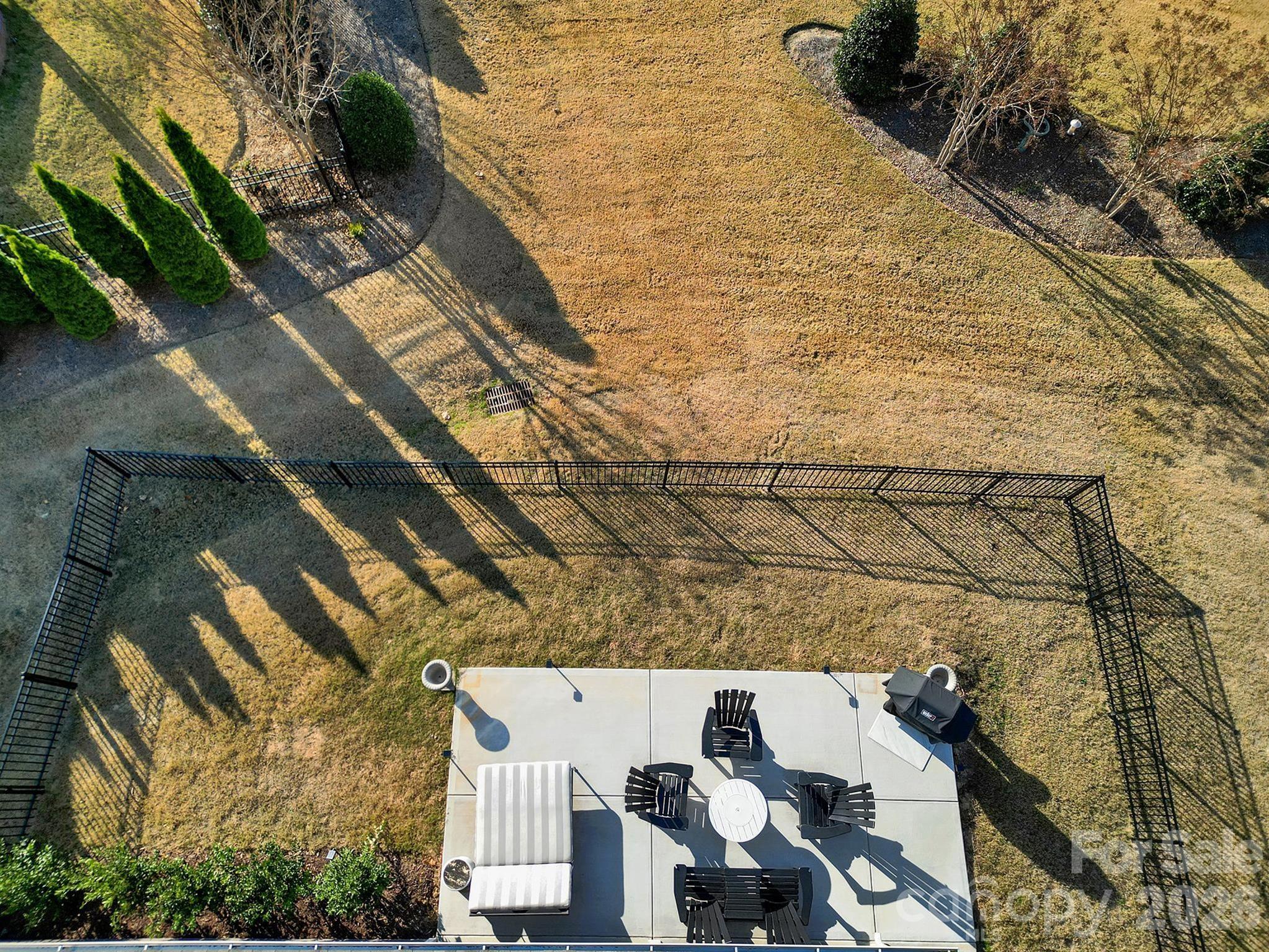 3135 Bartlett Street