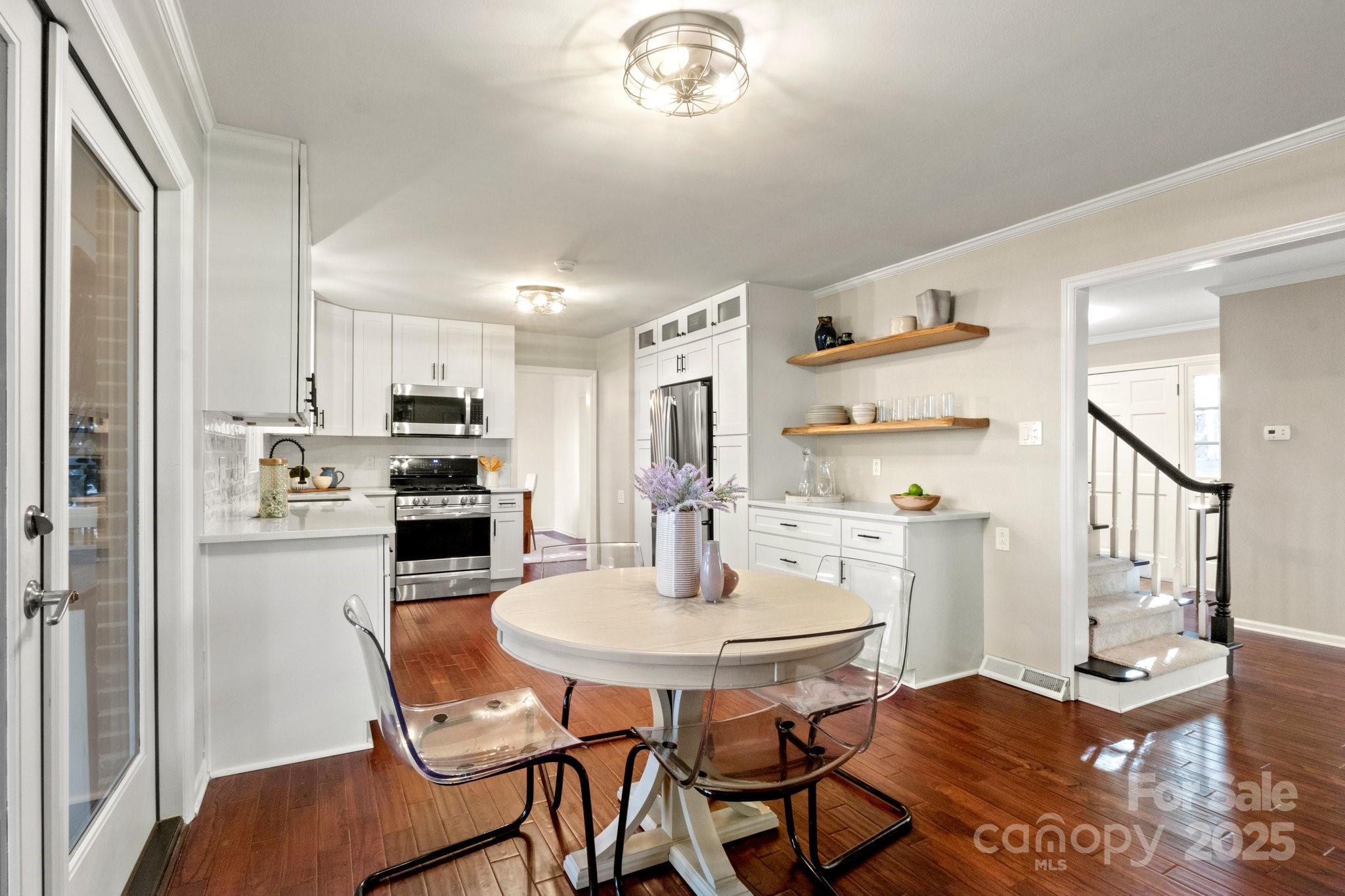 Carmel Woods - Residential