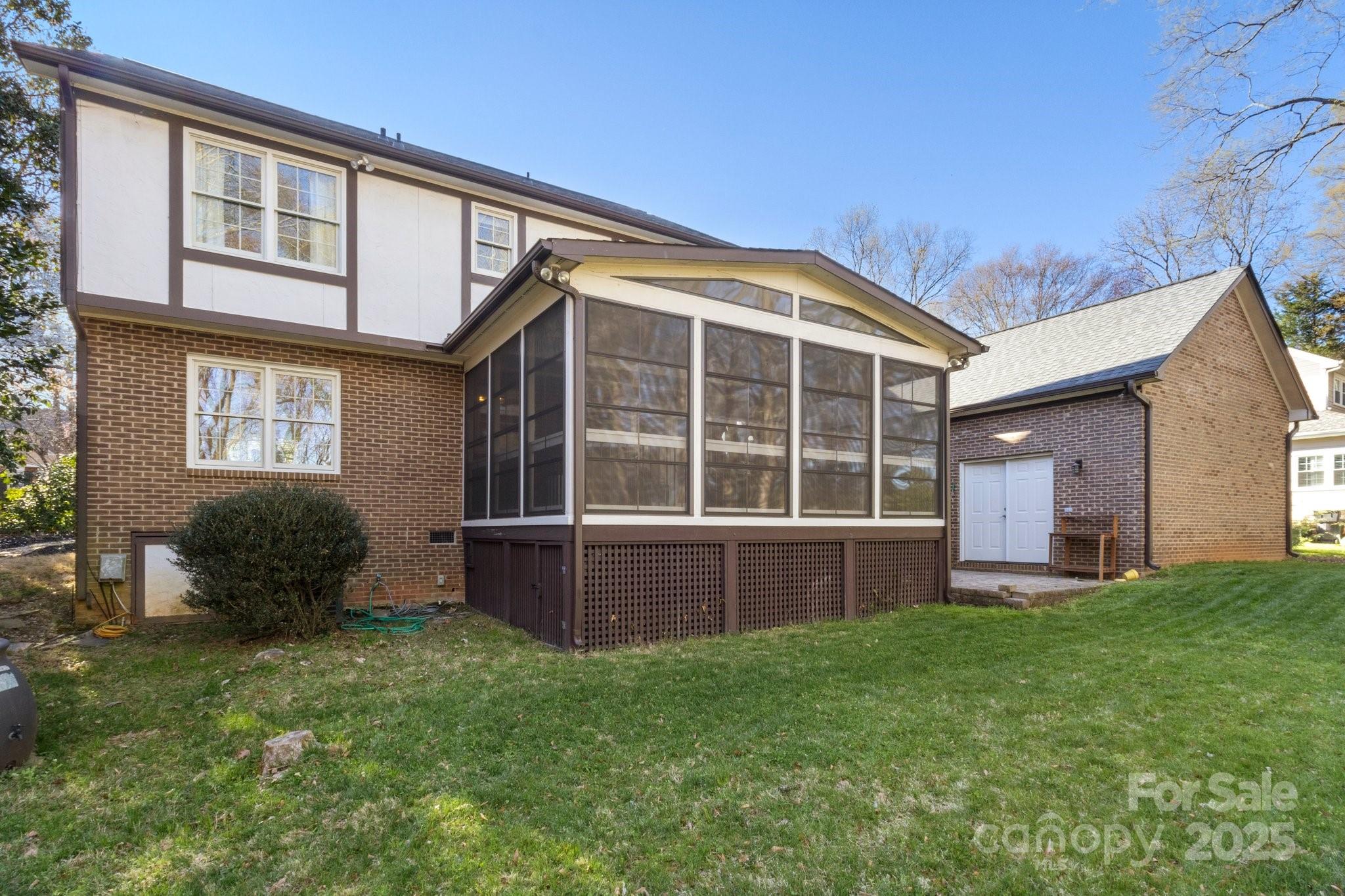 Carmel Woods - Residential