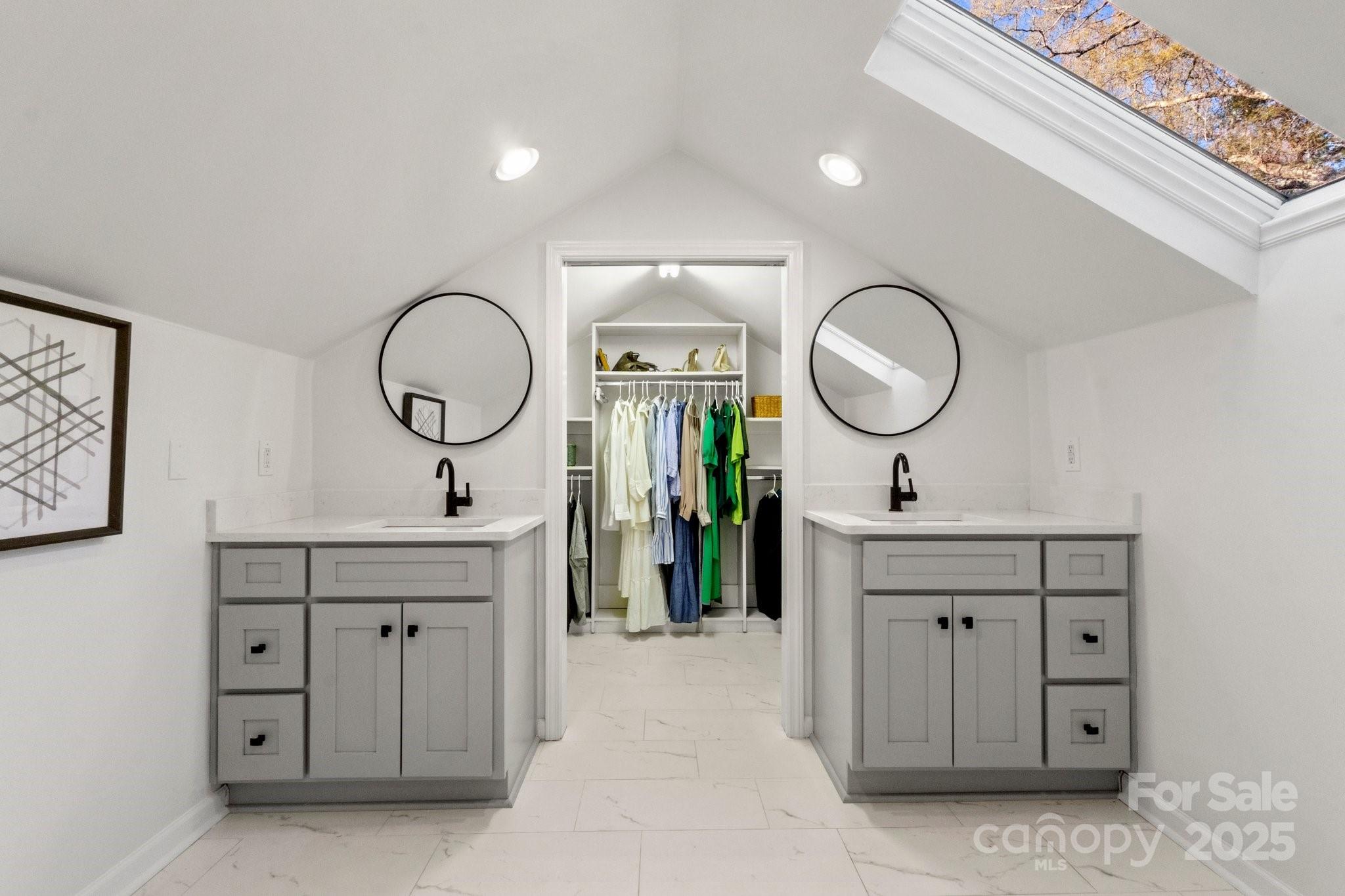 Carmel Woods - Residential