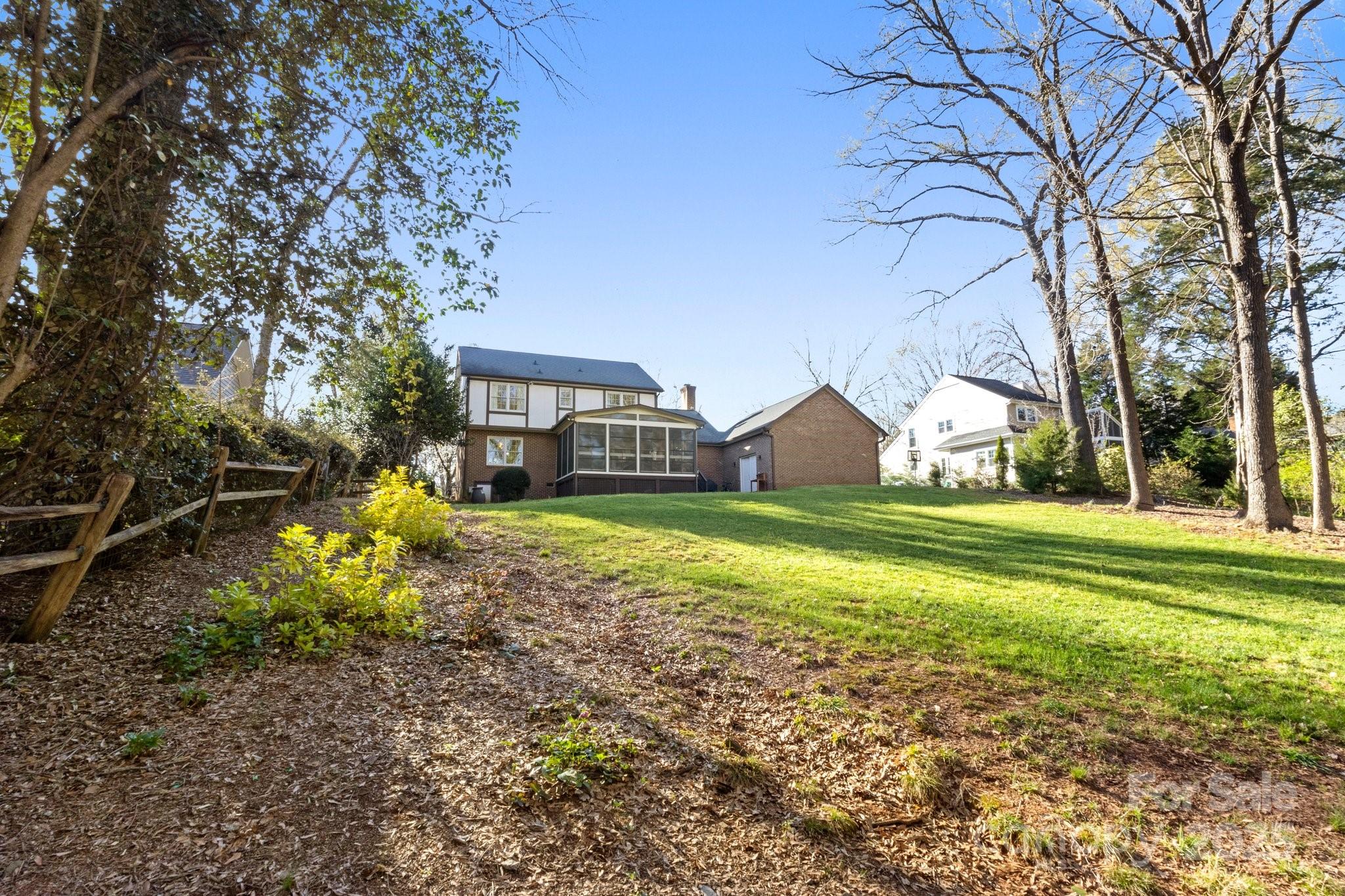 Carmel Woods - Residential