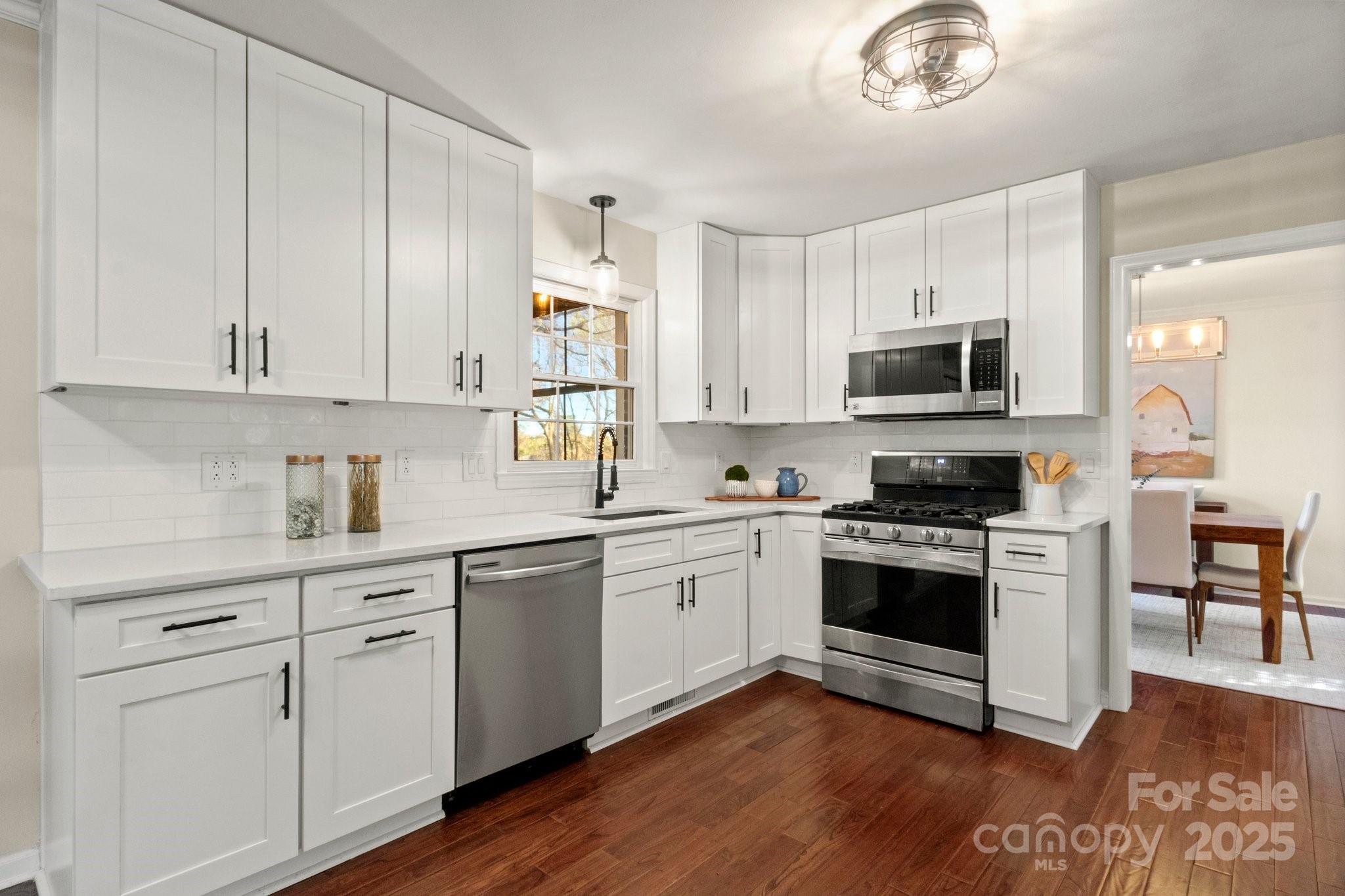 Carmel Woods - Residential