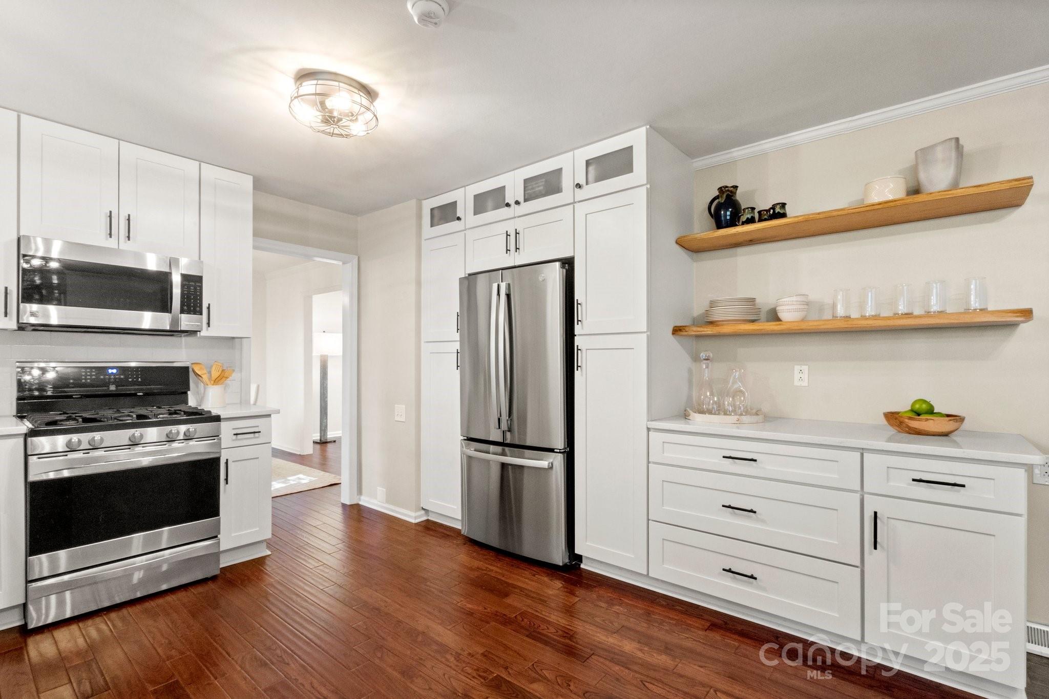 Carmel Woods - Residential