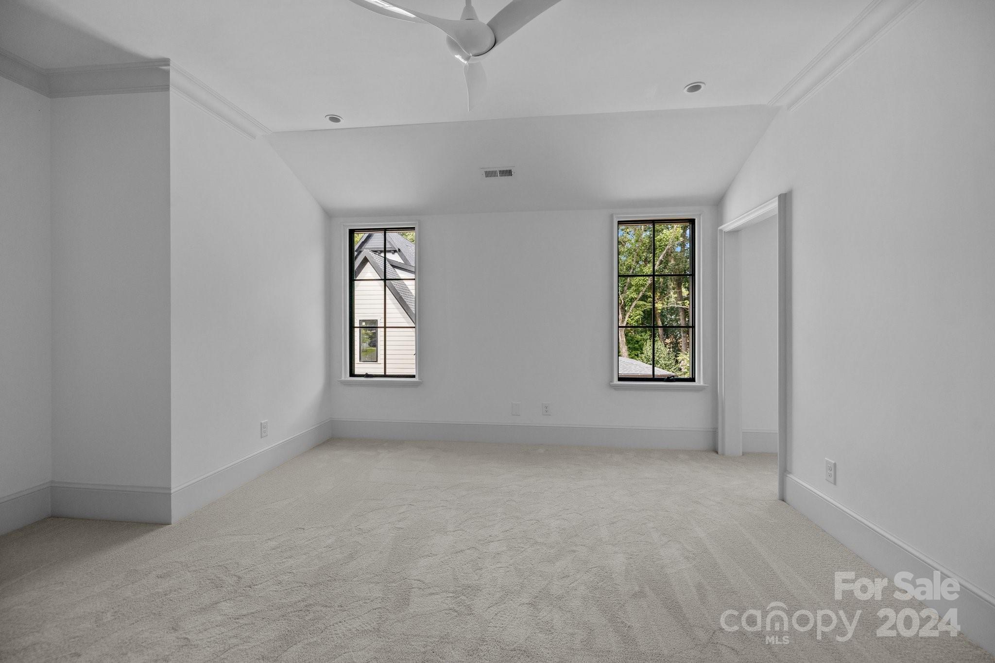 Chateau Sardis - Residential