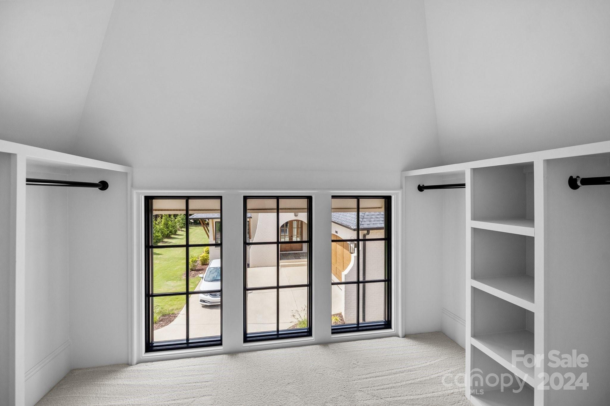 Chateau Sardis - Residential